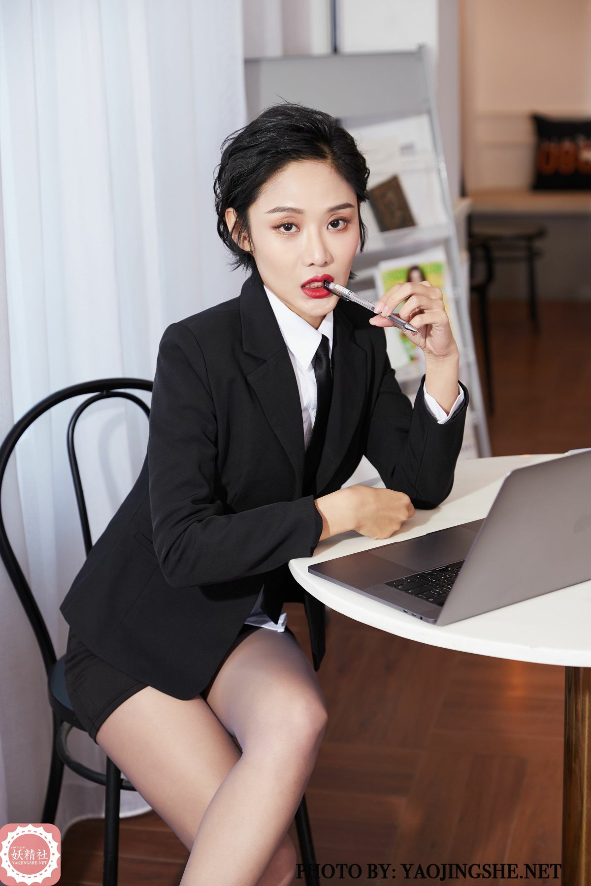 [妖精社YAOJINGSHE] T2009 可可 经理的一天-微密图社