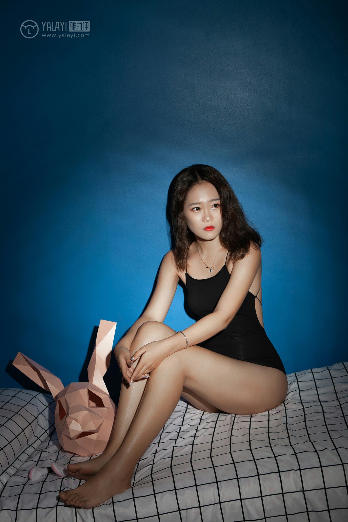 [YALAYI雅拉伊]2019.02.24 No.100 暗房 李晗-微密图社