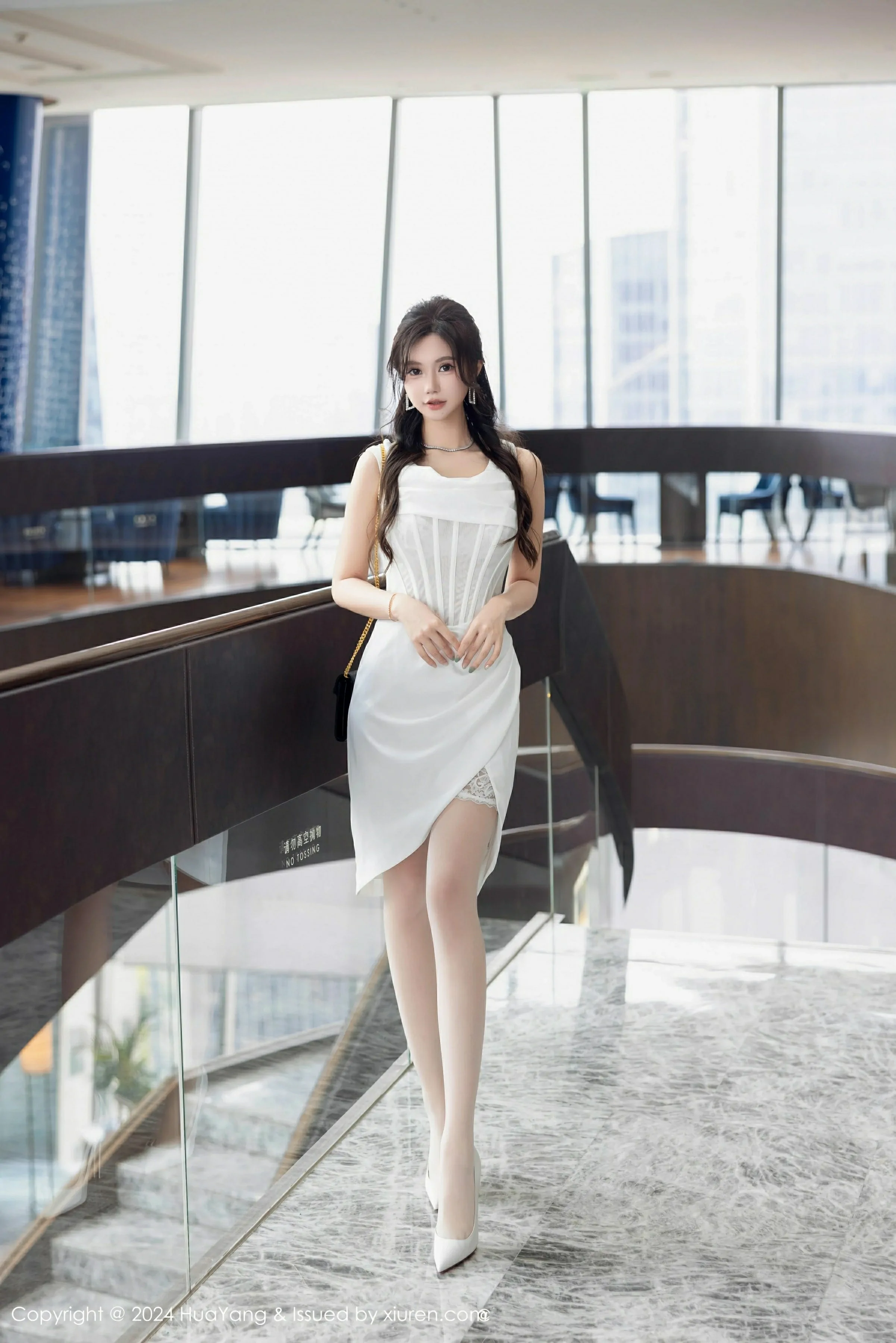 HuaYang花漾 VOL.612 绮里嘉ula [86P]插图1