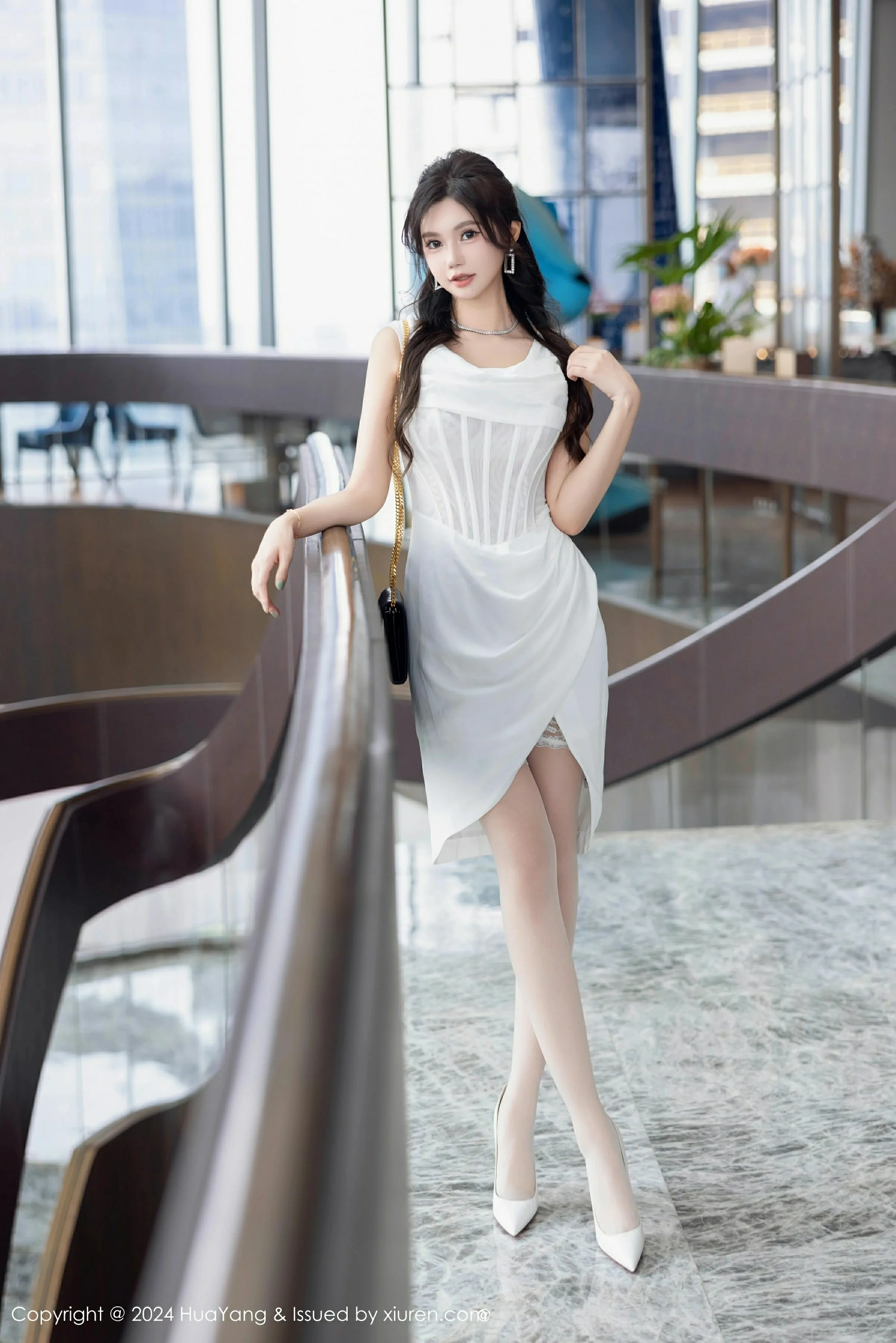 HuaYang花漾 VOL.612 绮里嘉ula [86P]插图3