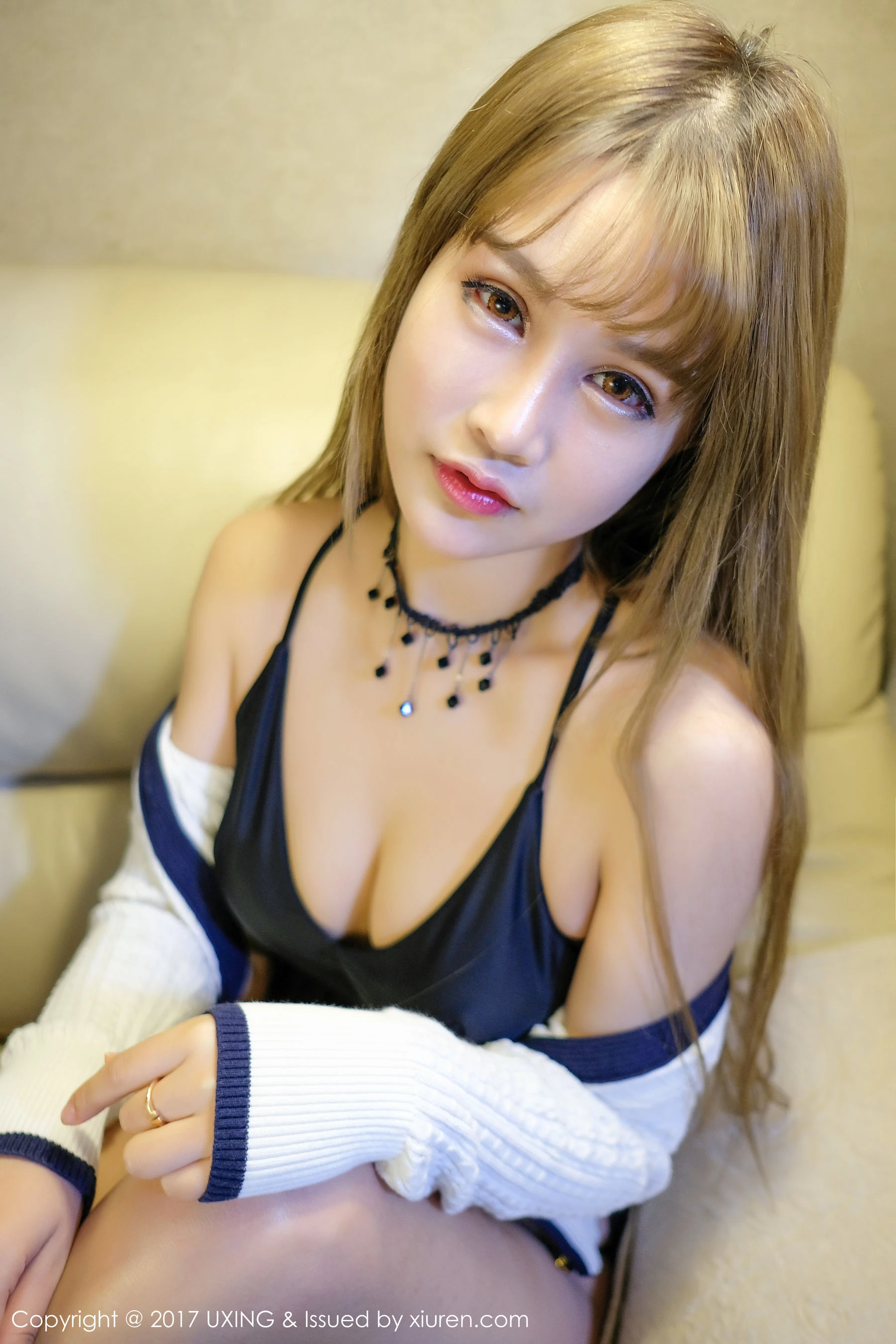 豆豆和她的朋友《两位娇柔妹子》 优星馆UXING VOL.049 [58P]插图2