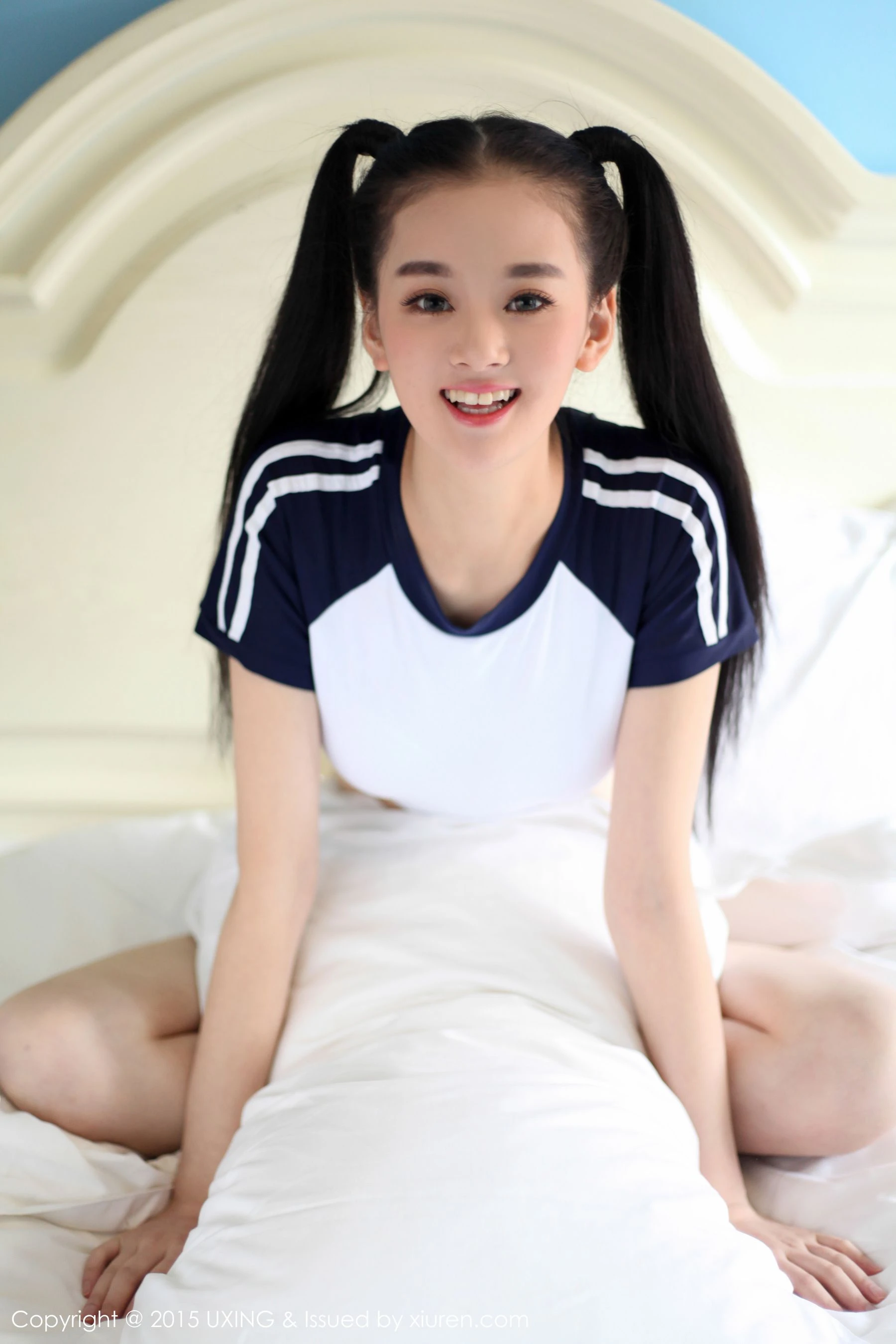 温馨baby – 极品美少女校服系列 UXING优星馆 Vol.027 写真集 [44P]高清在线免费欣赏–微密图社-微密图社
