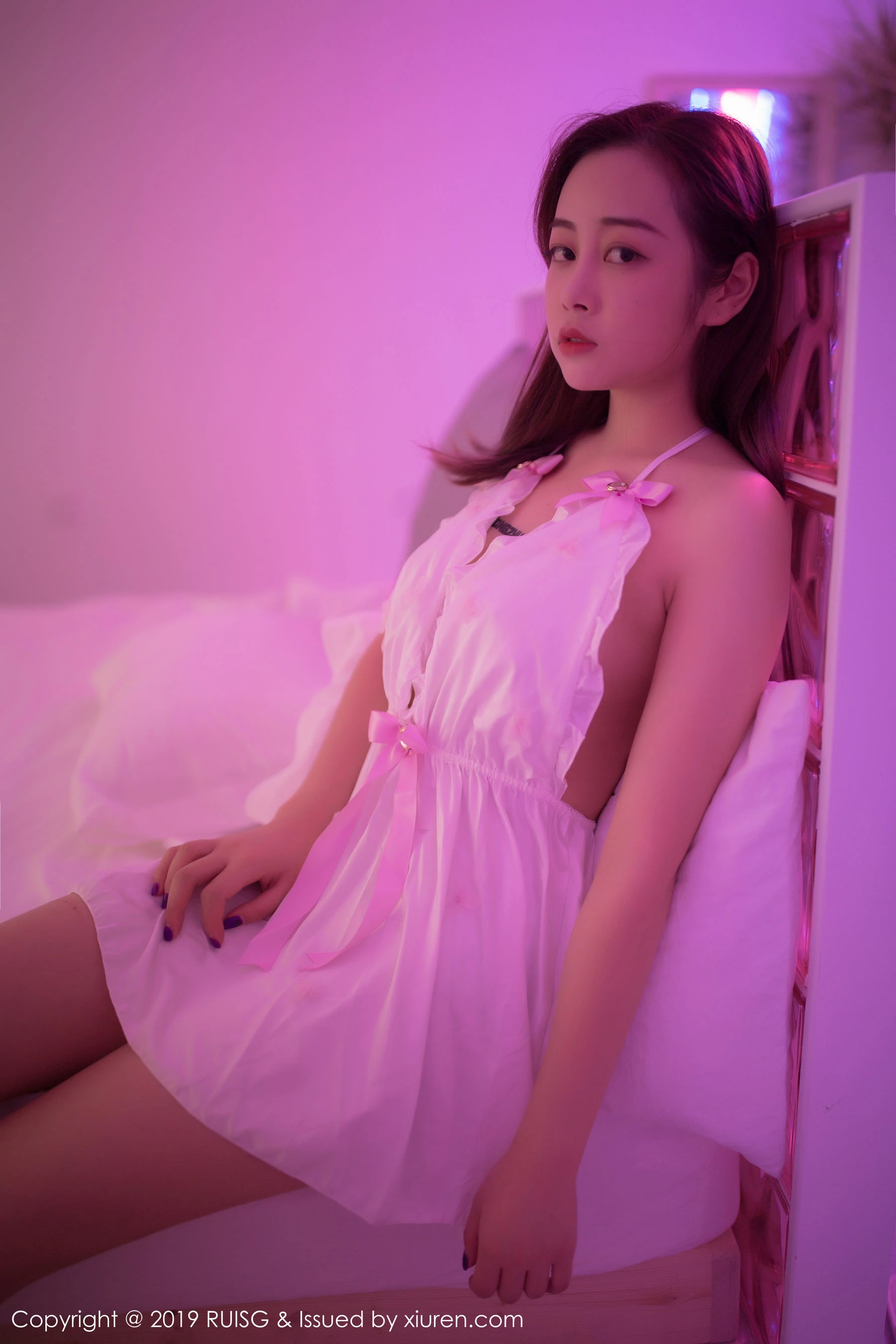瑞丝馆RUISG Vol.075 Eileen爱琳 [44P]插图3