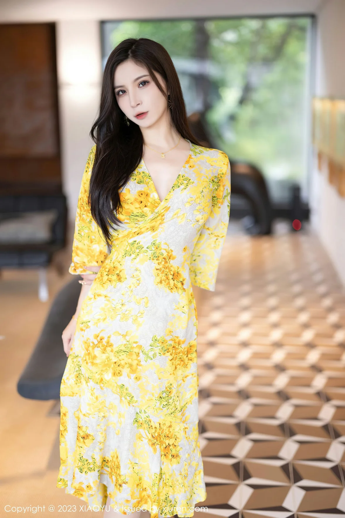 XIAOYU 语画 Vol.1066 小蛮妖Yummy 诱人原色丝袜贵州旅拍写真 [88P]高清在线免费欣赏–图集秀-微密图社