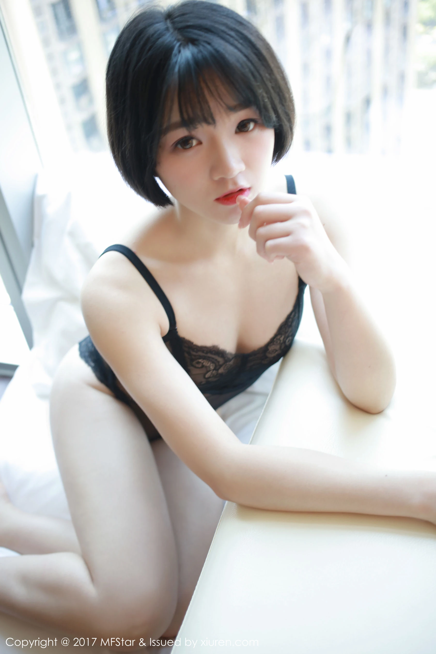 悦爷妖精《妖艳的玫瑰》 模范学院 Vol.110高清在线免费欣赏–微密图社-微密图社