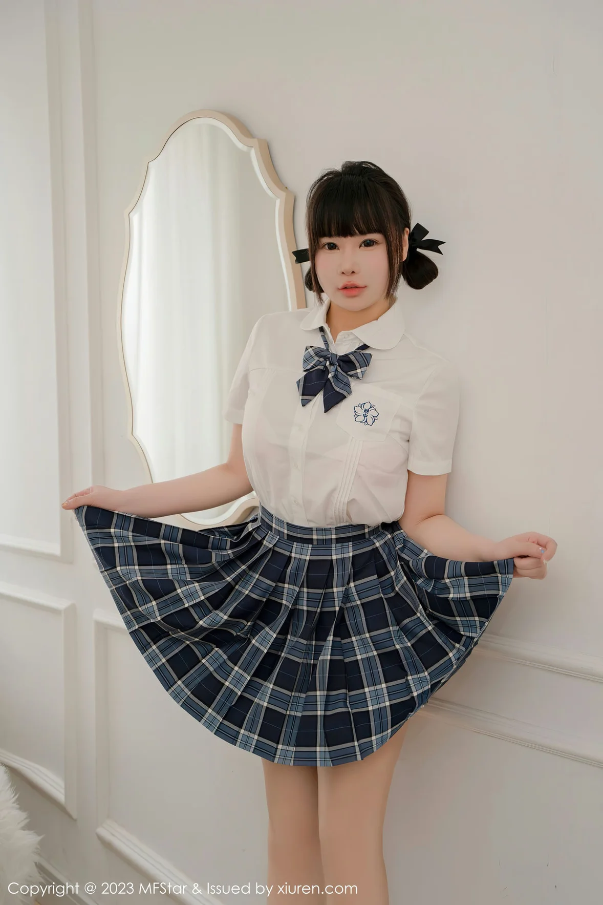 模范学院 Vol.621 水塔塔 乳贴萝莉首套写真 [61P]插图1