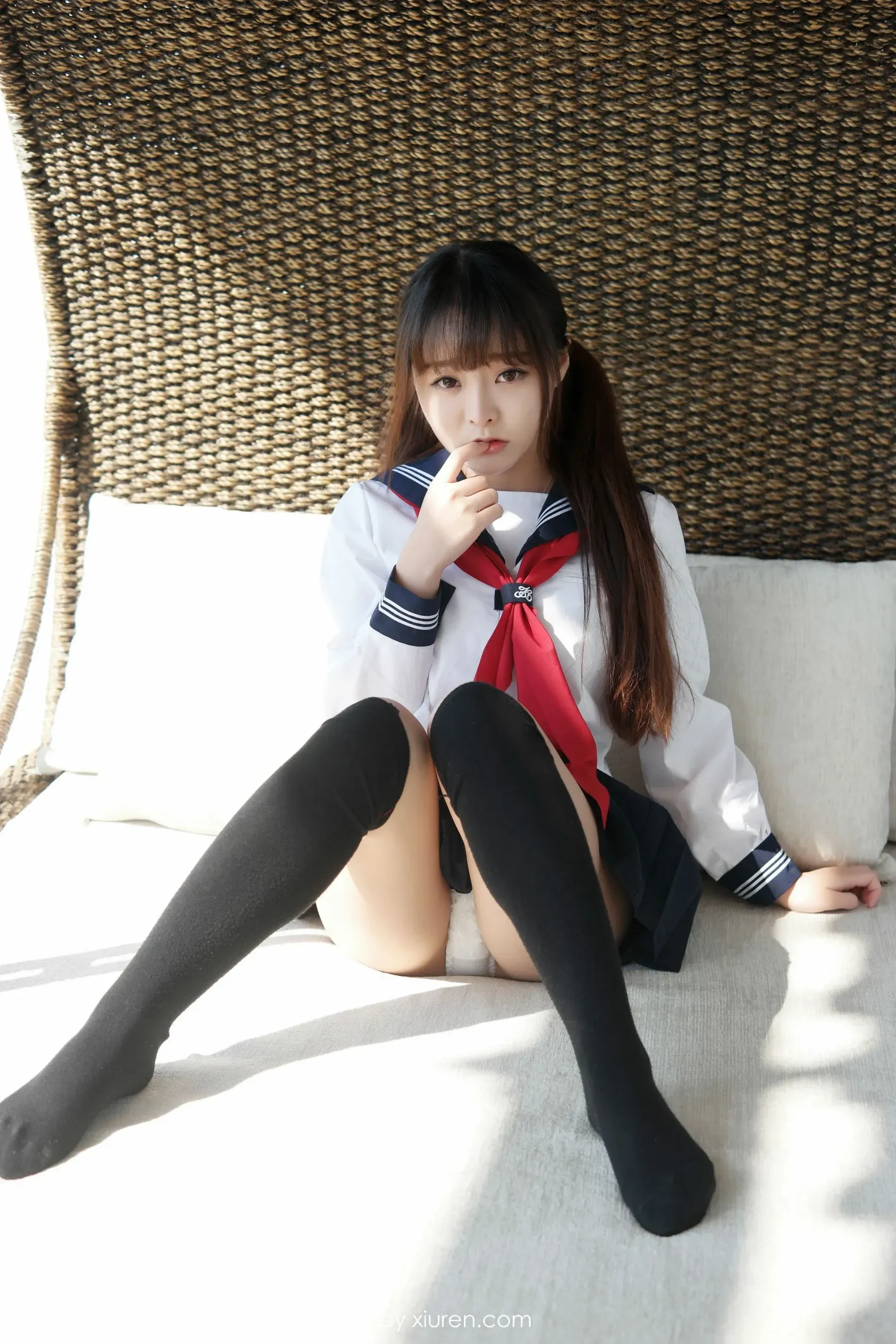 柳侑绮Sevenbaby《大理旅拍》水手服诱惑少女 模范学院 Vol.002高清在线免费欣赏–微密图社-微密图社