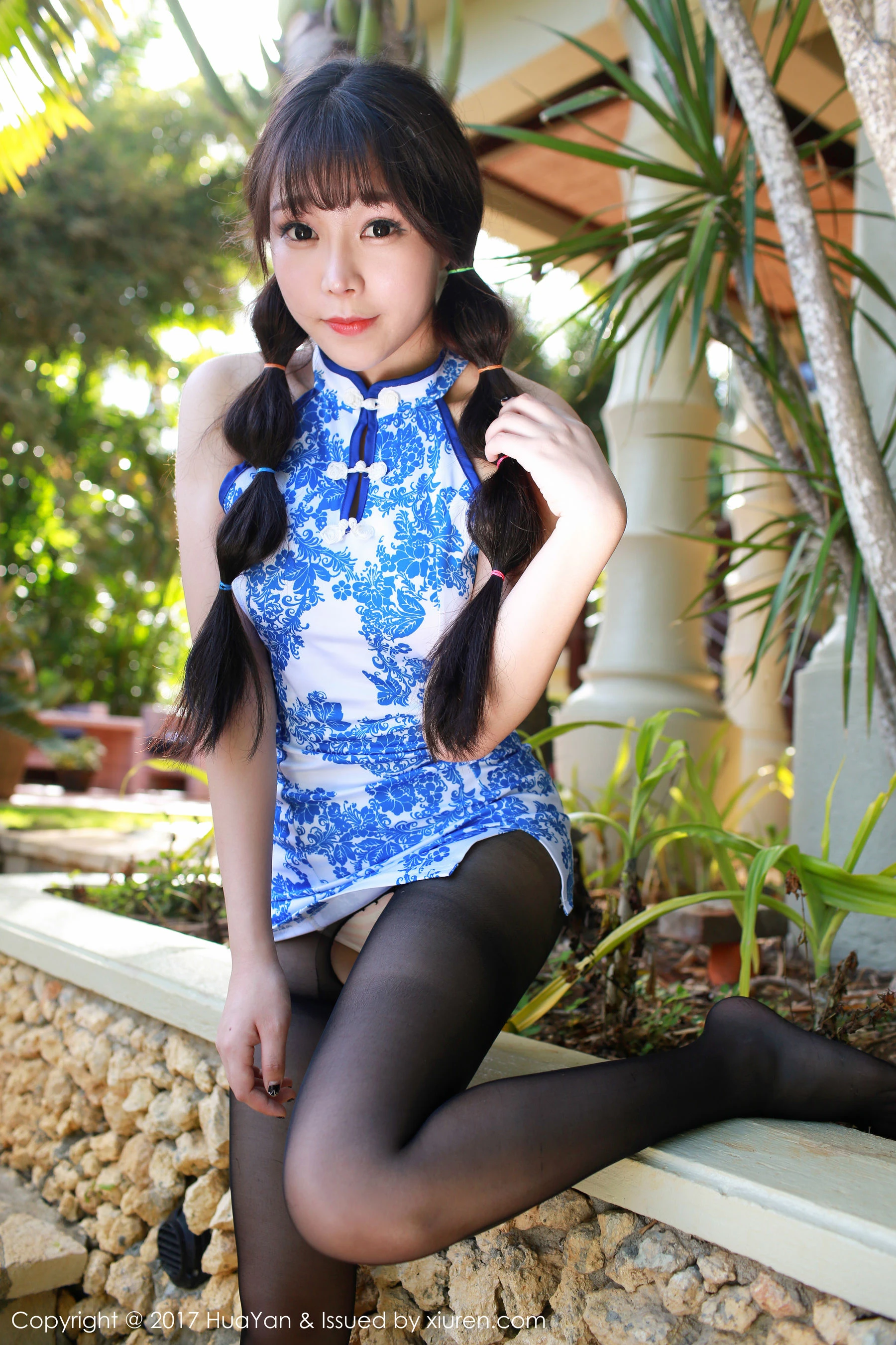 芝芝Booty《旗袍+黑丝》 HUAYAN 花の颜 VOL.026 [73P]插图2