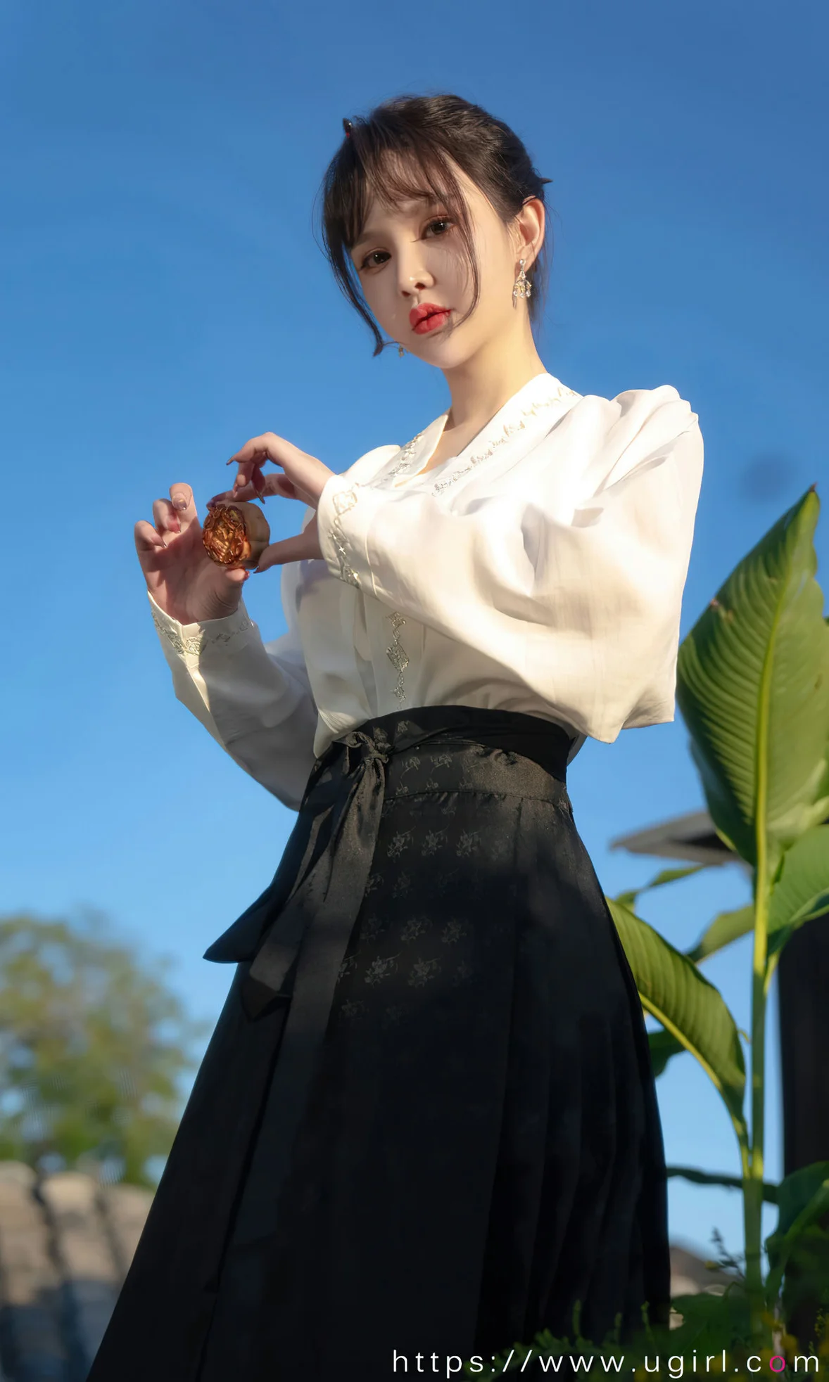 UGirls 爱尤物 No.2674 青树 节日主题写真 [35P]插图4