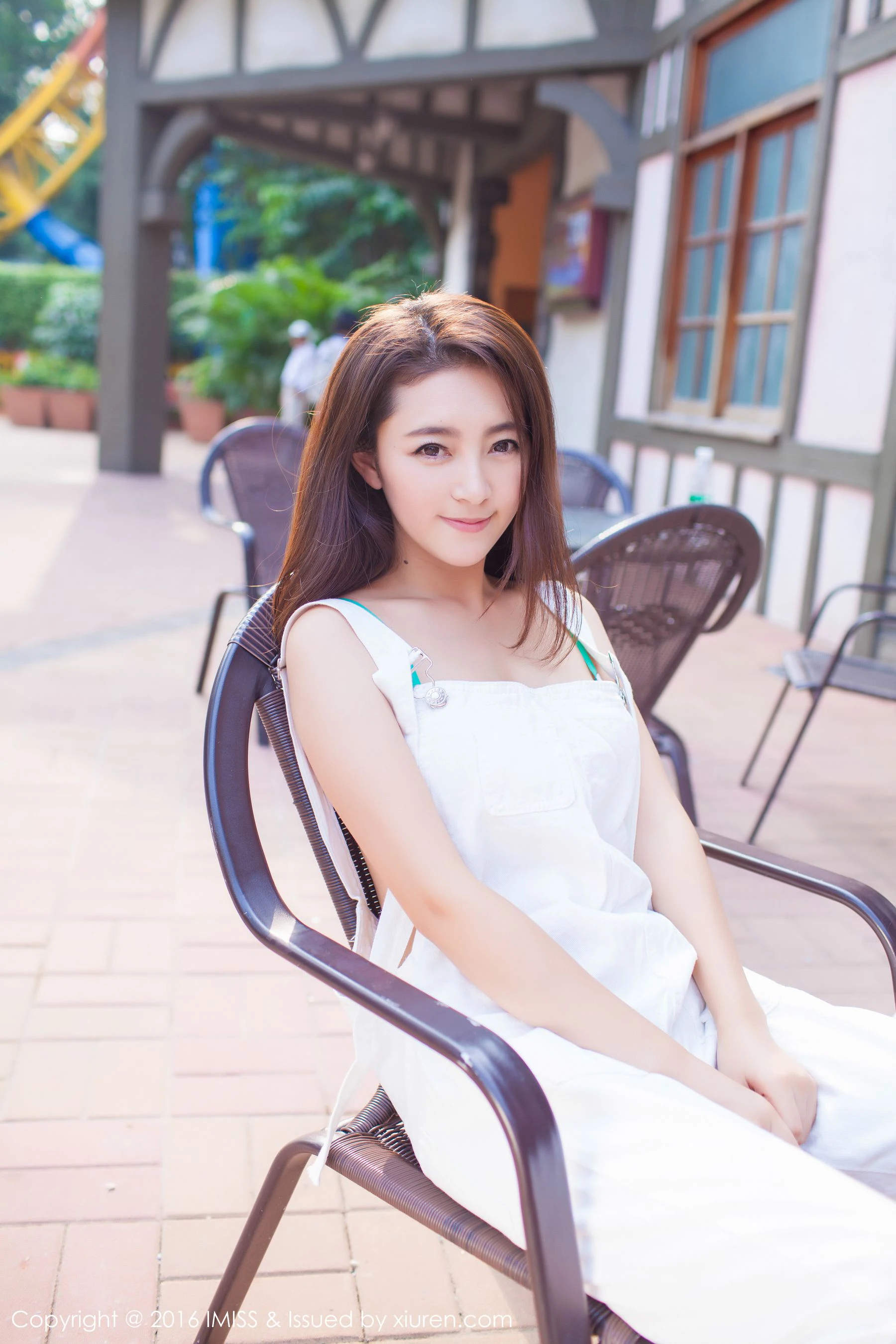 夏茉GIGI《2套服饰街拍》 爱蜜社IMiss Vol.066高清在线免费欣赏–微密图社-微密图社