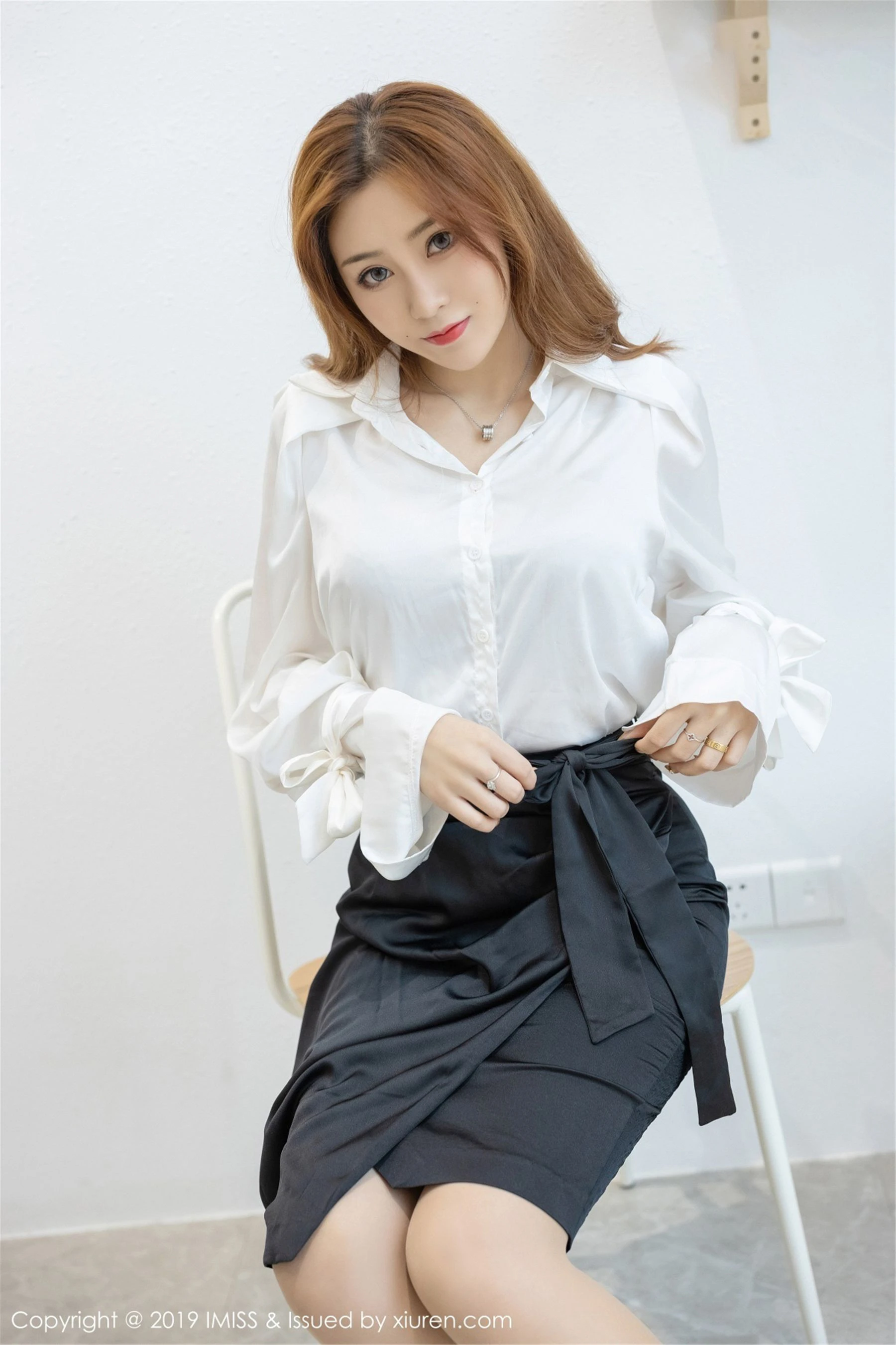 爱蜜社IMiss Vol.359 莉娜lena高清在线免费欣赏–微密图社-微密图社
