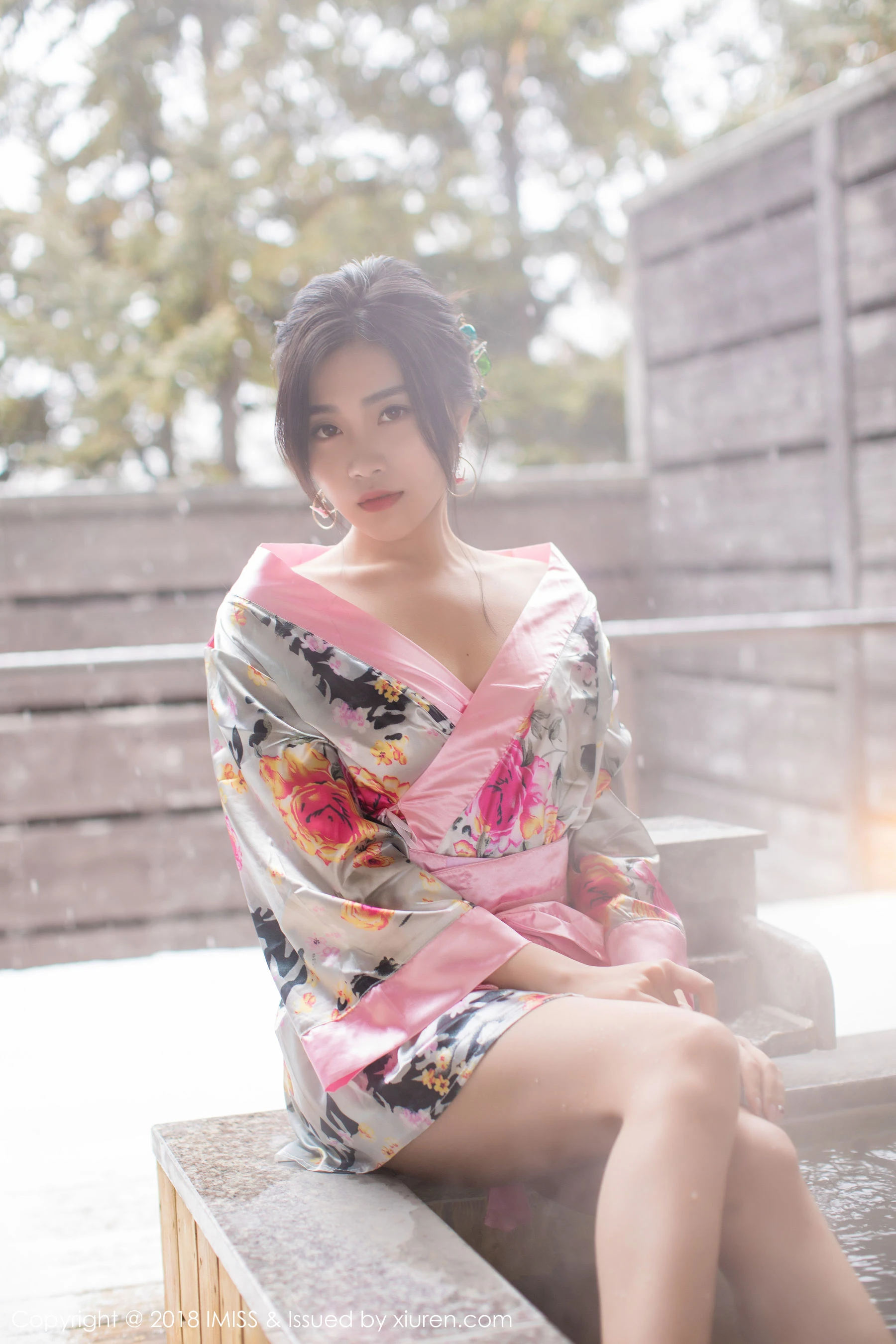 许诺Sabrina《浴池和服+蕾丝美腿》 爱蜜社IMiss Vol.221高清在线免费欣赏–微密图社-微密图社