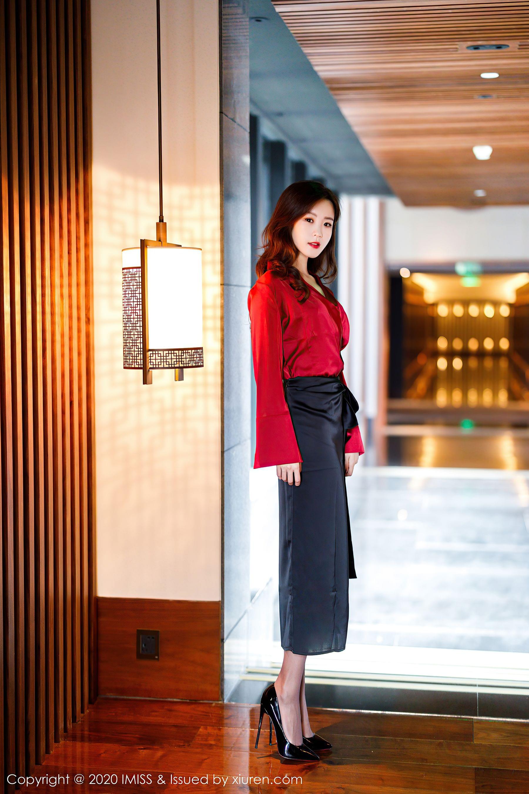 爱蜜社IMiss Vol.502 杨紫嫣Cynthia高清在线免费欣赏–微密图社-微密图社