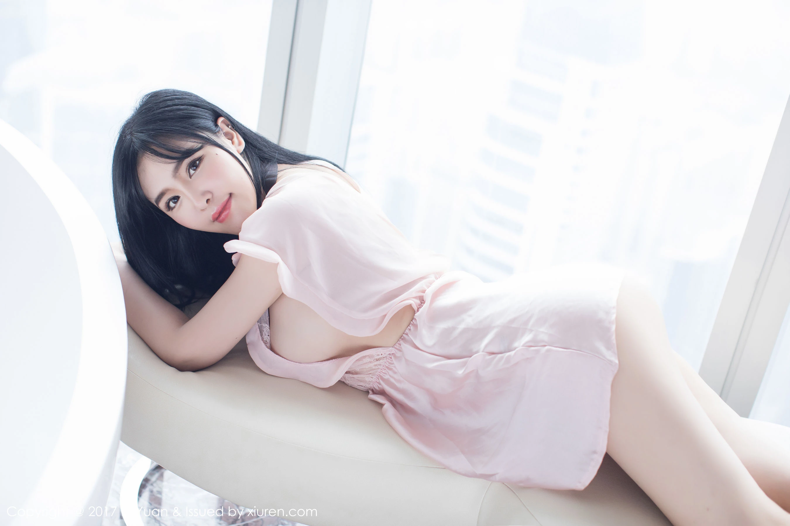 刘钰儿《粉嫩睡衣+白丝诱惑》 LeYuan 星乐园 VOL.046 [46P]插图11
