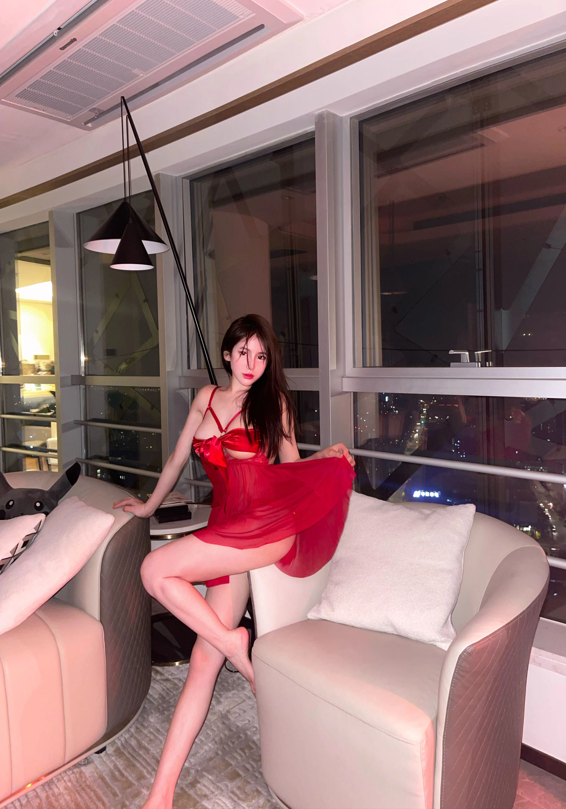 奔跑的晶骡儿 – 红裙插图4