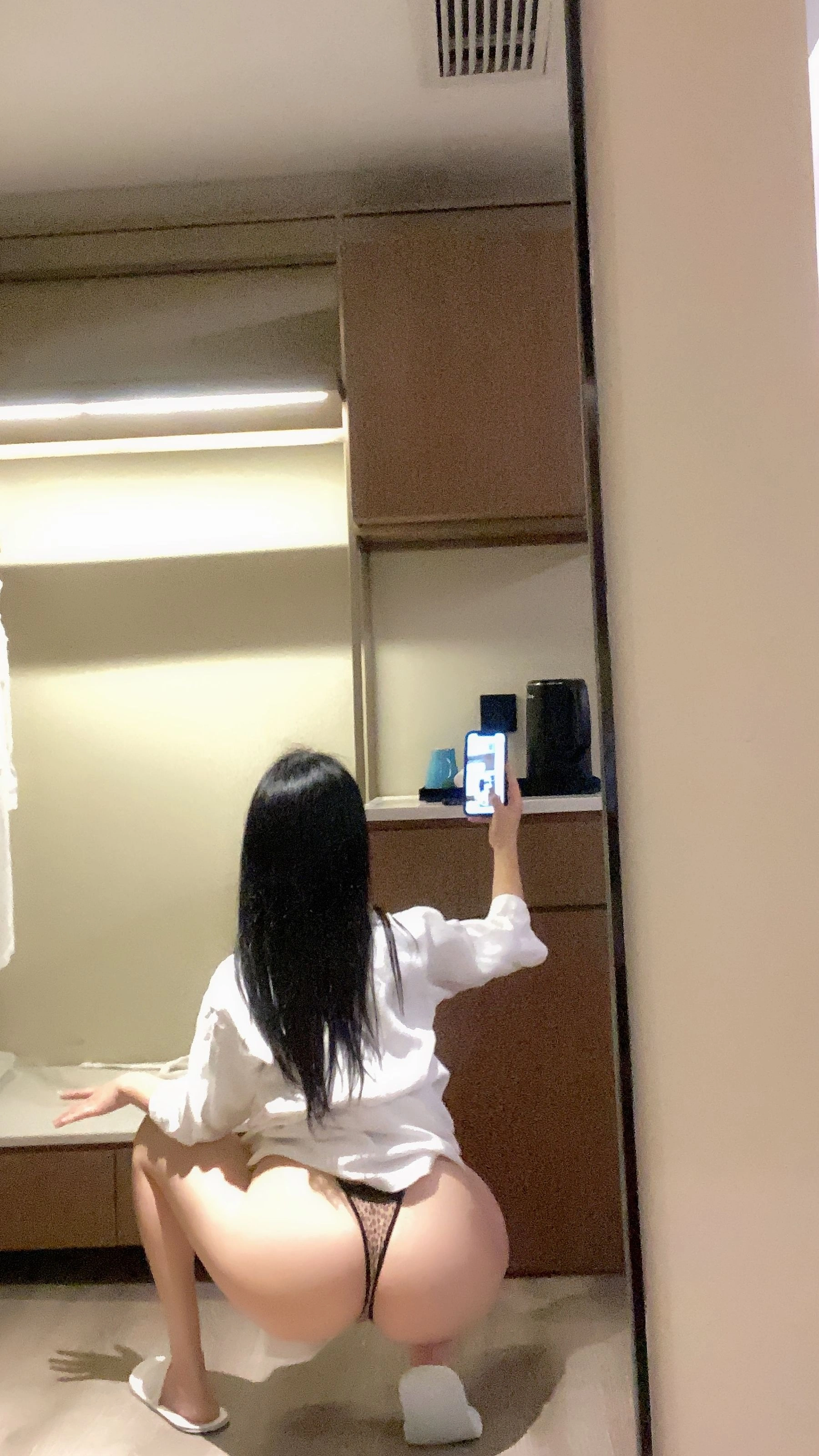俏妞qiaoniuTT – 可以夹住牙刷插图1