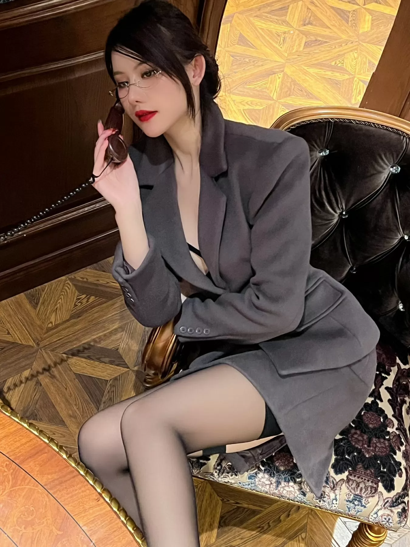 就是阿朱啊 – 孔雀&中醫 [42P]高清在线免费欣赏–微密图社-微密图社