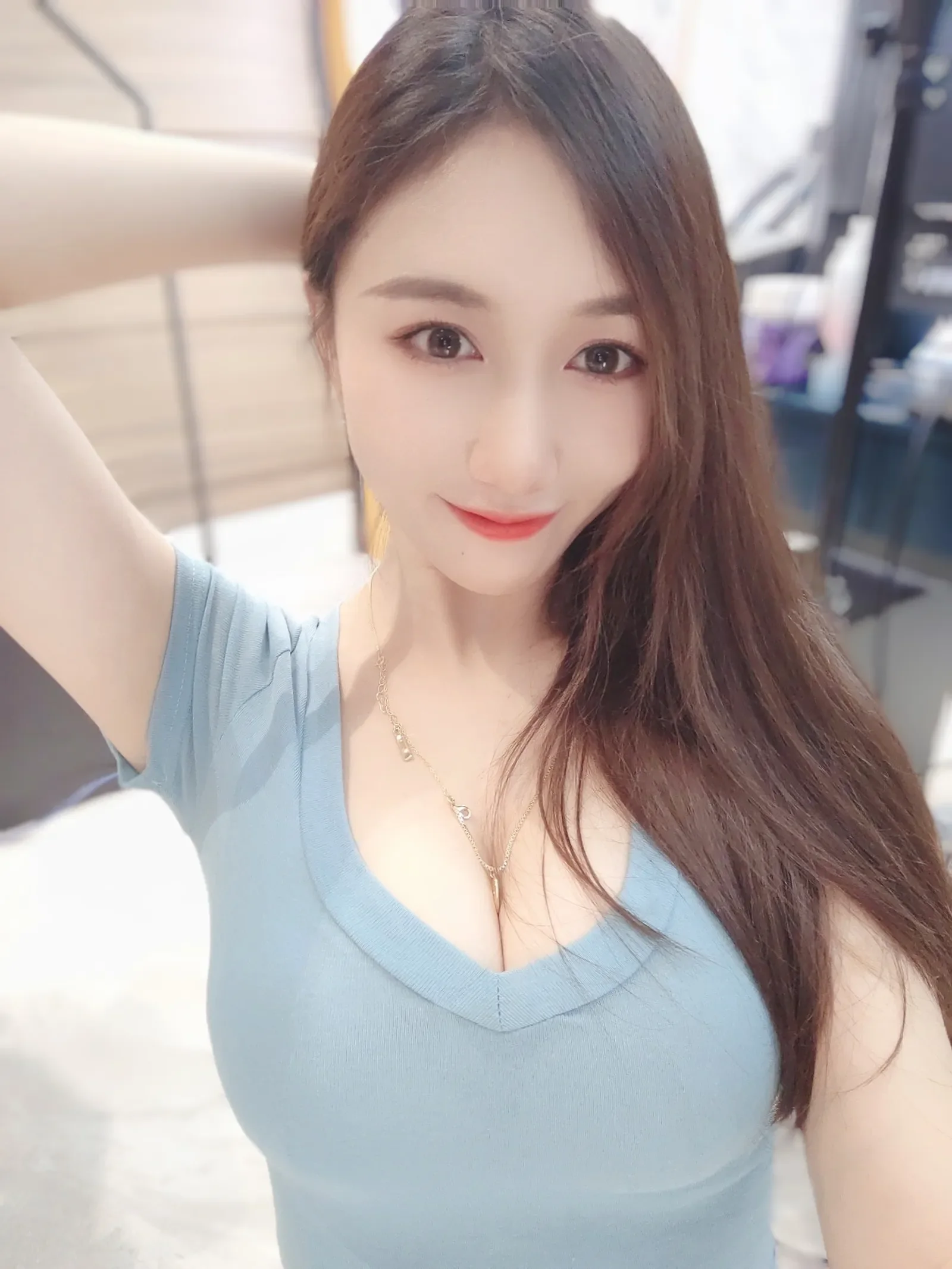 小玉吃果冻 – 小玉超自拍大图 [20P]高清在线免费欣赏–微密图社-微密图社