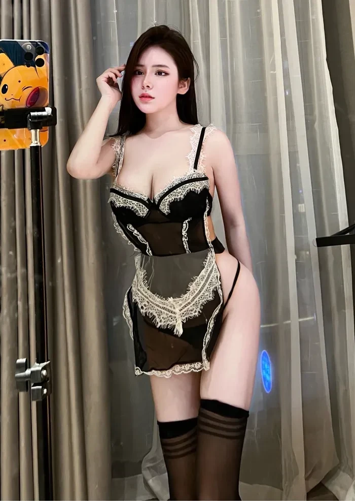 1 (2)
