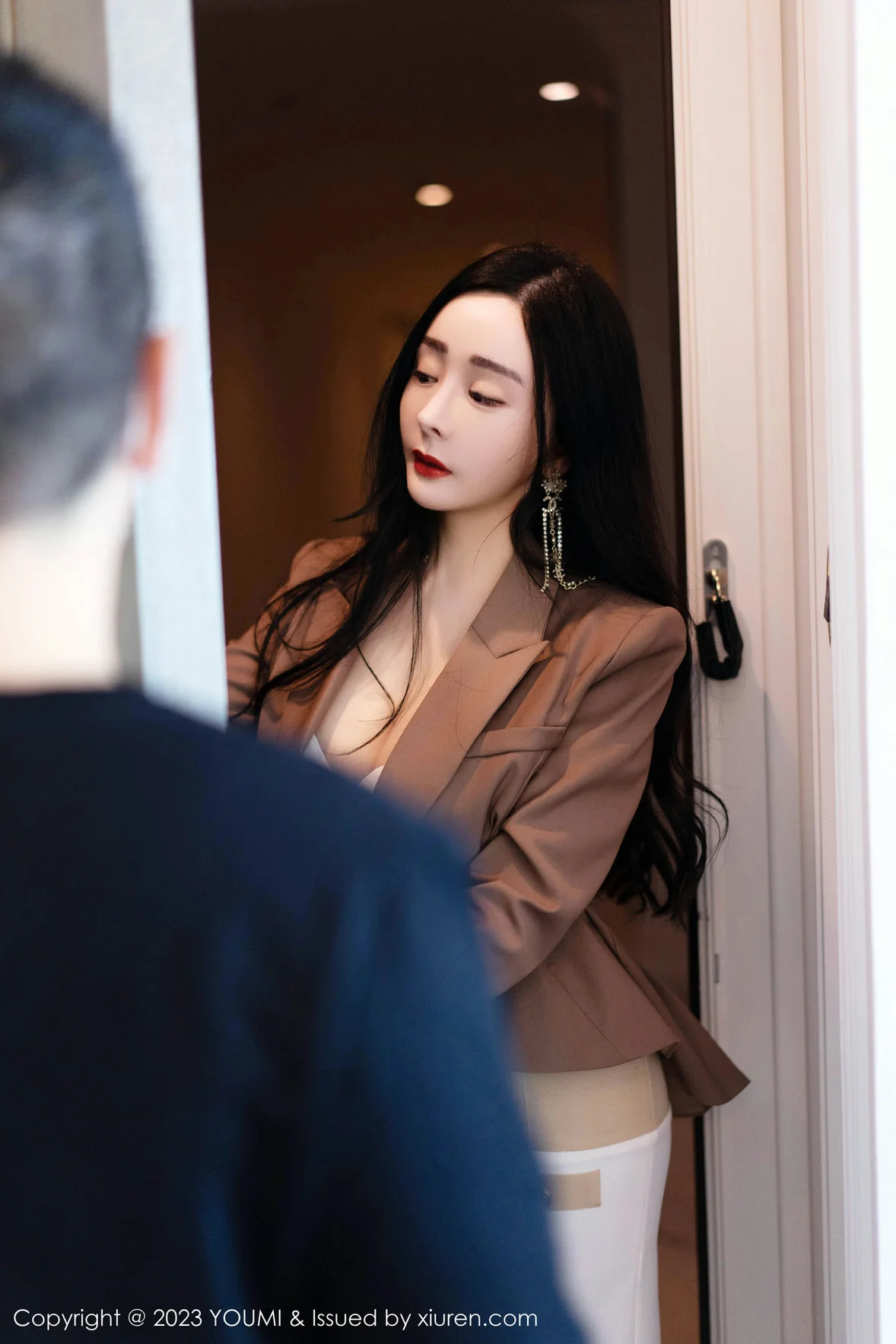 尤蜜荟 Vol.950 允爾 魅惑黑丝性感写真 [74P]高清在线免费欣赏–微密图社-微密图社