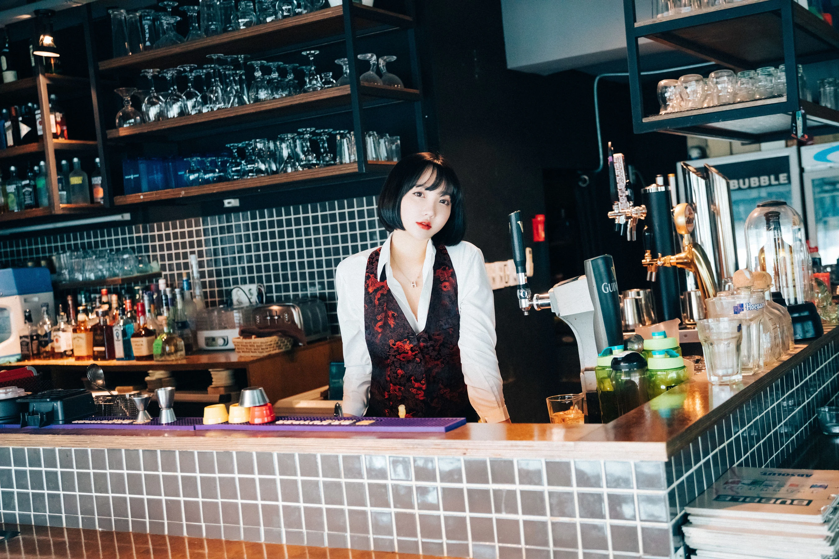 [LOOZY] Yeeun – Tainted Love Bar + S.Ver高清在线免费欣赏–微密图社-微密图社