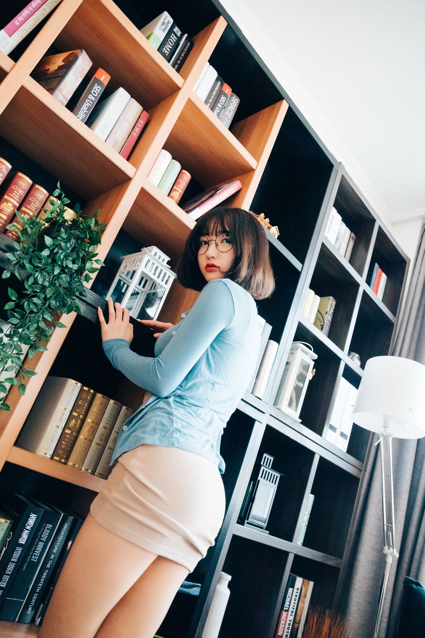 [LOOZY] Yeeun – Librarian Girl插图2