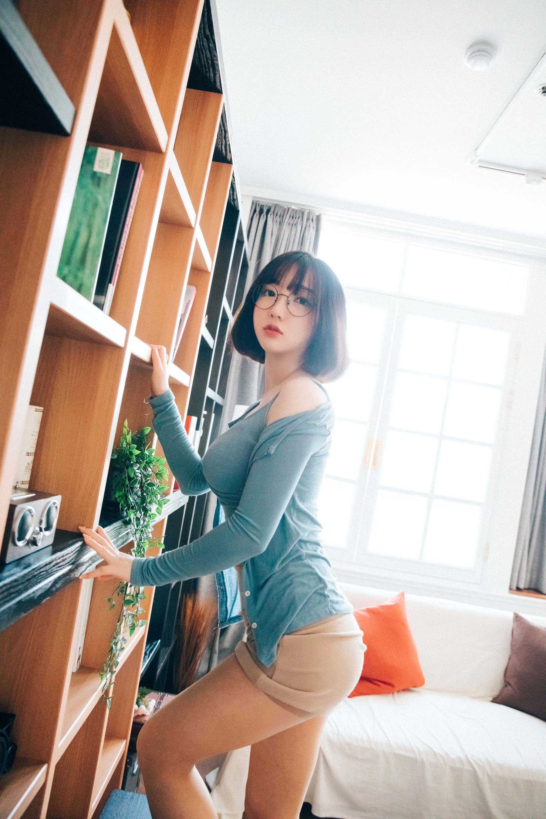 [LOOZY] Yeeun – Librarian Girl插图4
