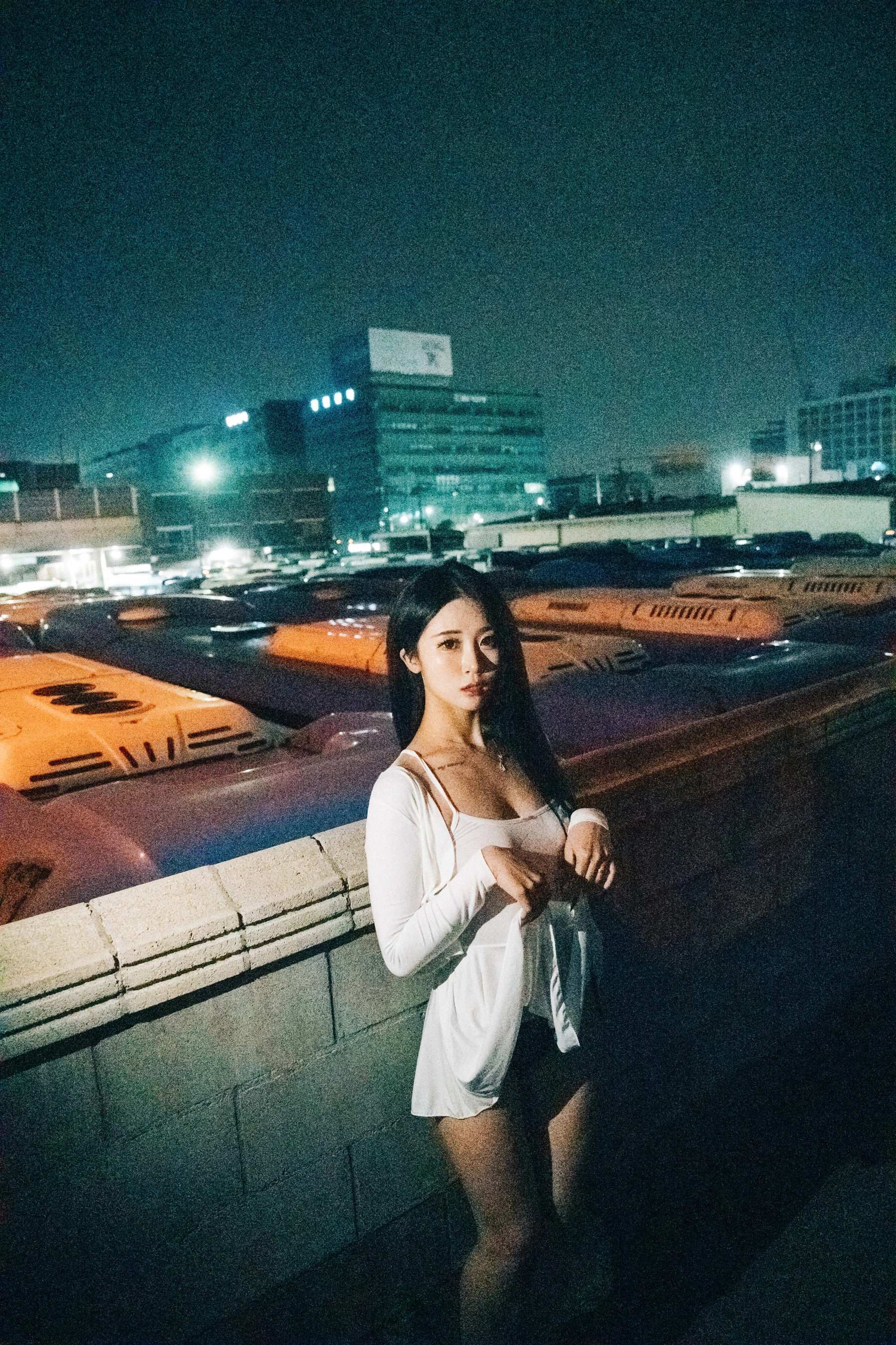 LOOZY Bomi – Night Roads高清在线免费欣赏–微密图社-微密图社