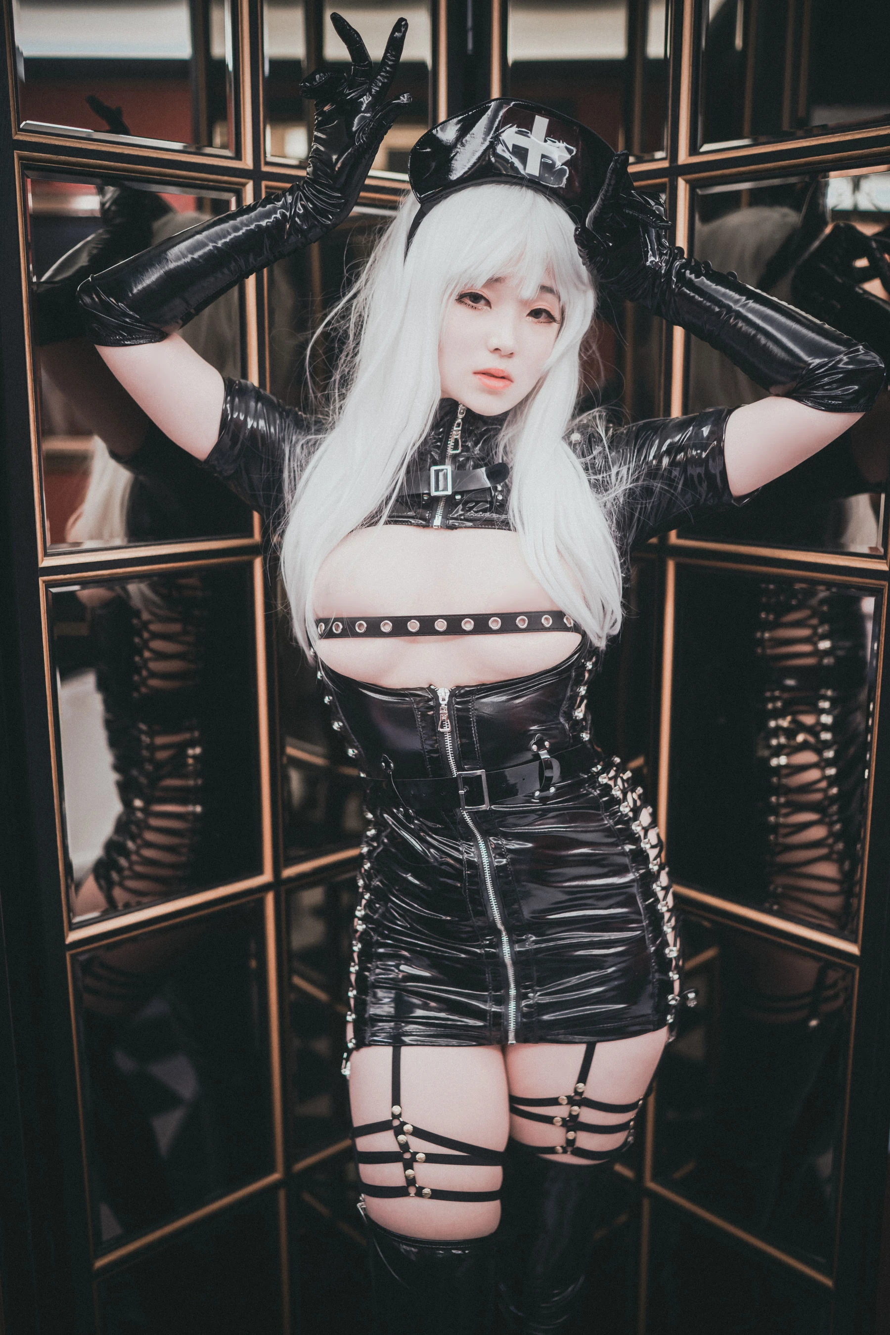 BamBi – Poisonous Nurse插图1