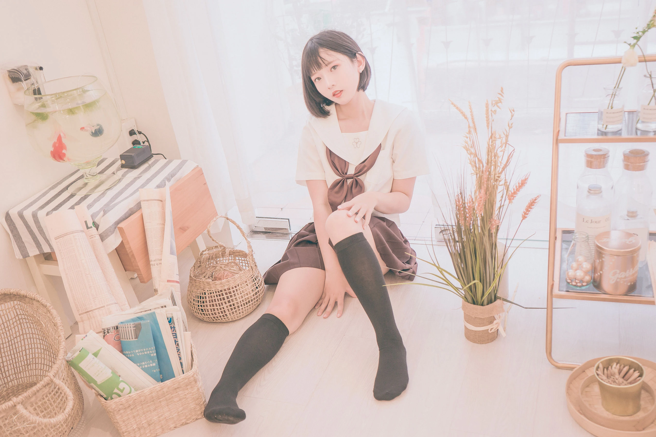 Messie Huang – Birthday Seifuku插图1