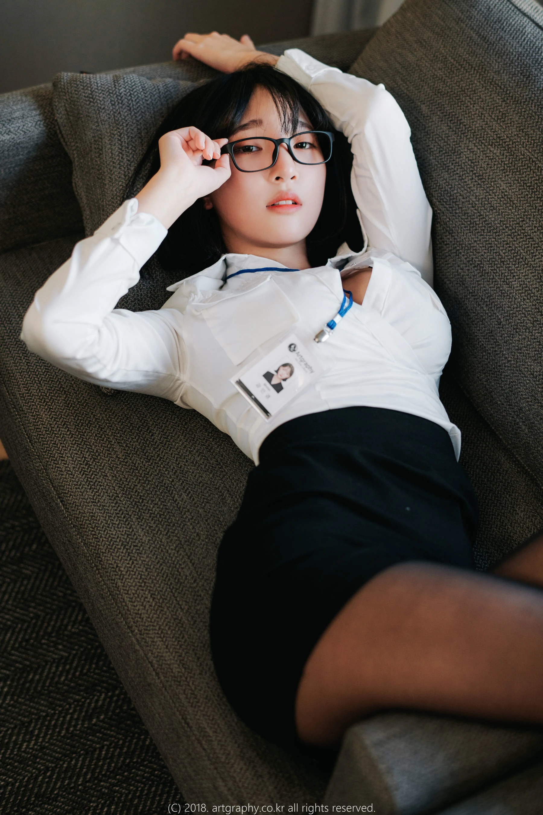 [ARTGRAVIA] VOL.042 姜仁卿 – 黑丝制服+女仆诱惑插图5