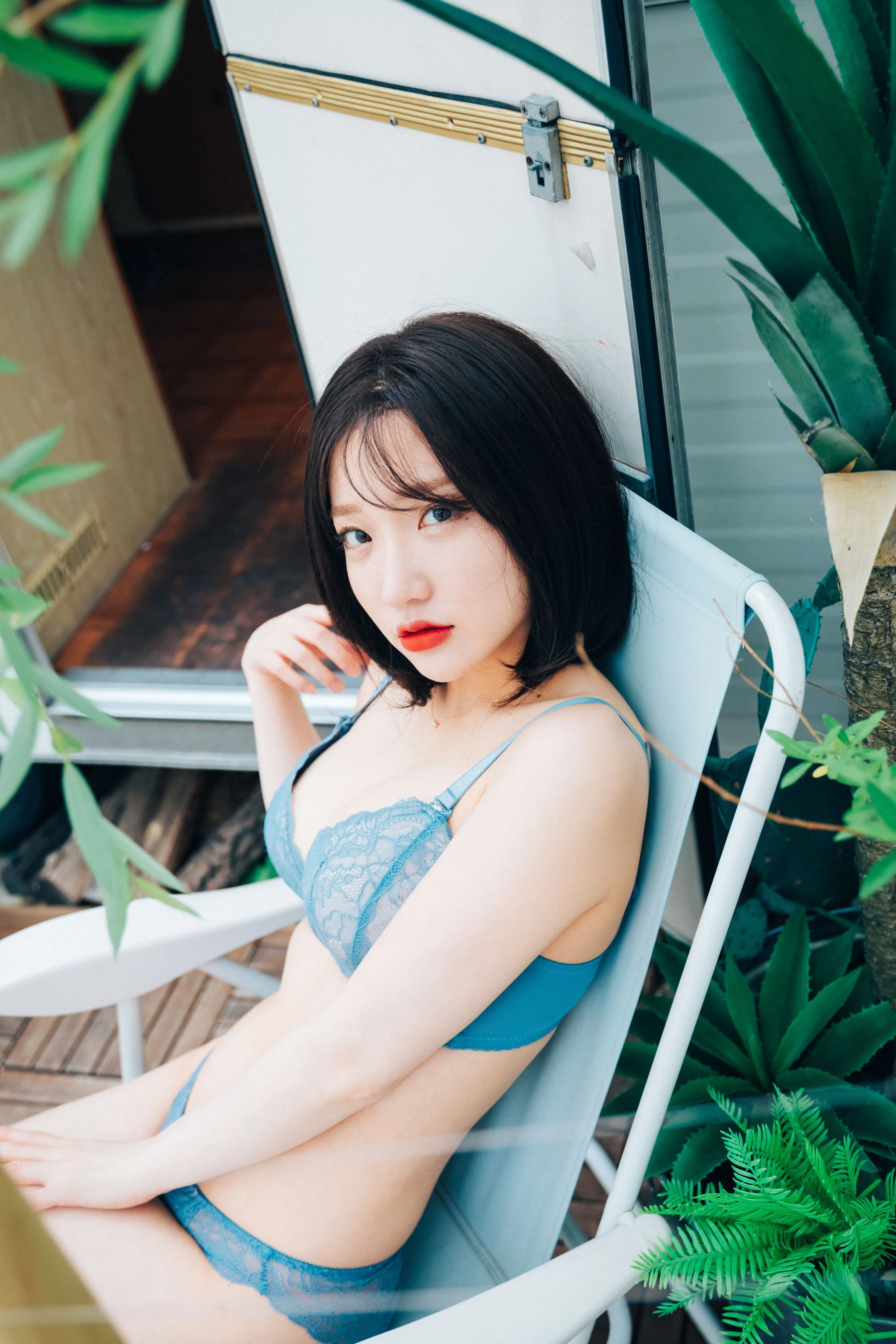 [LOOZY] Yeeun – Summer Caravan插图2