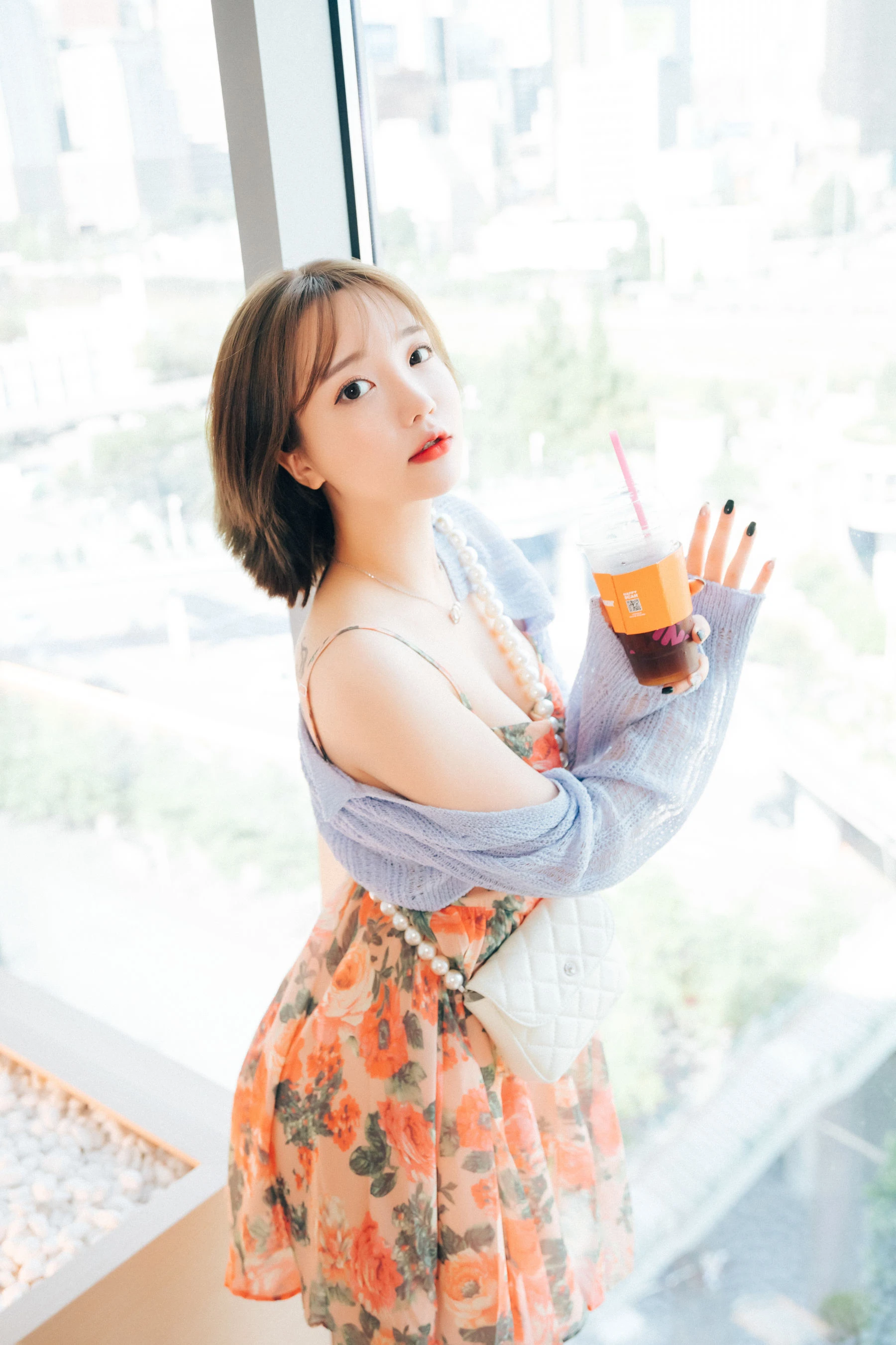 [LOOZY] Yeeun – Lover In Hotel插图2