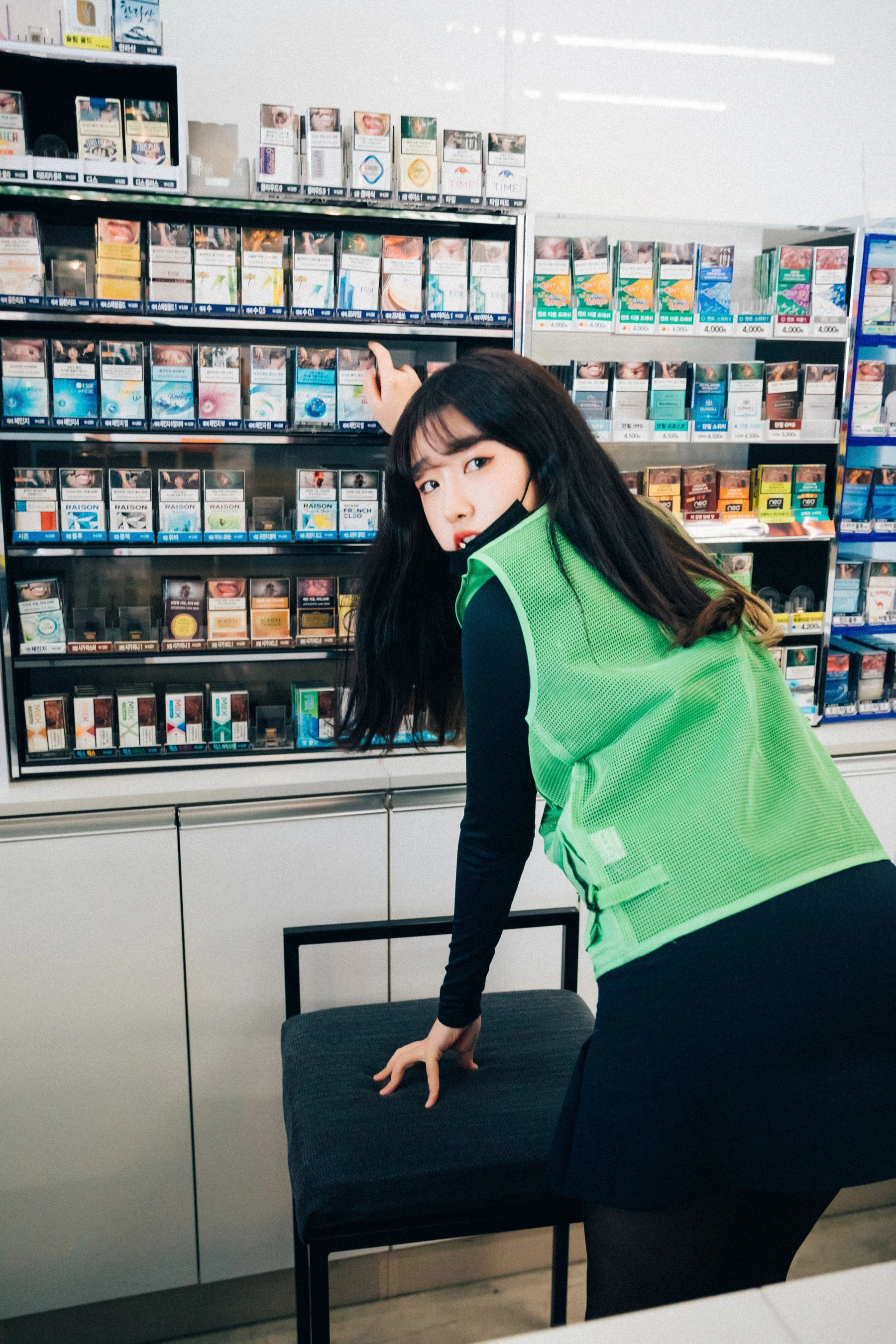 [LOOZY] Sonson – First Nipple Alba插图3