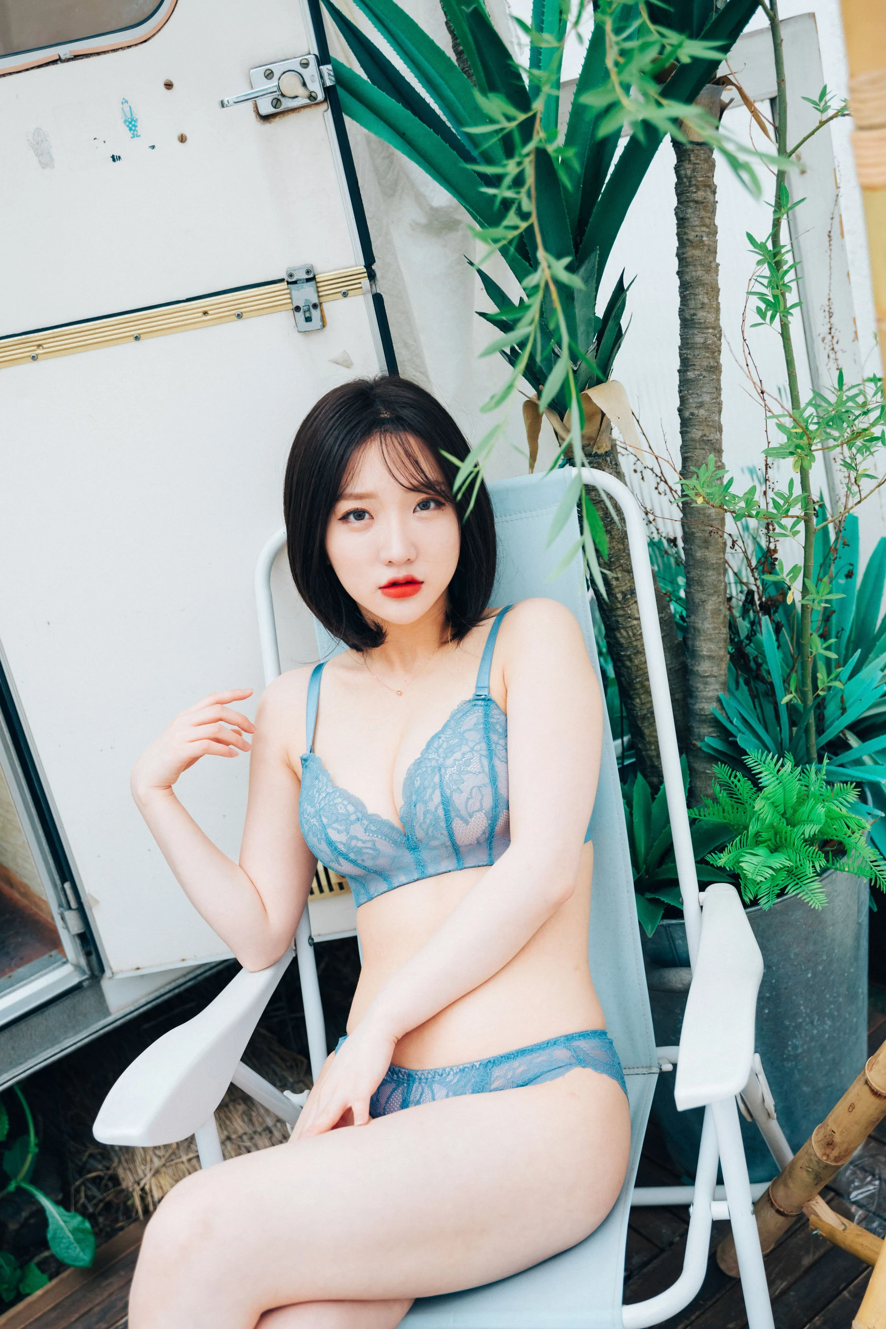 [LOOZY] Yeeun – Summer Caravan插图3