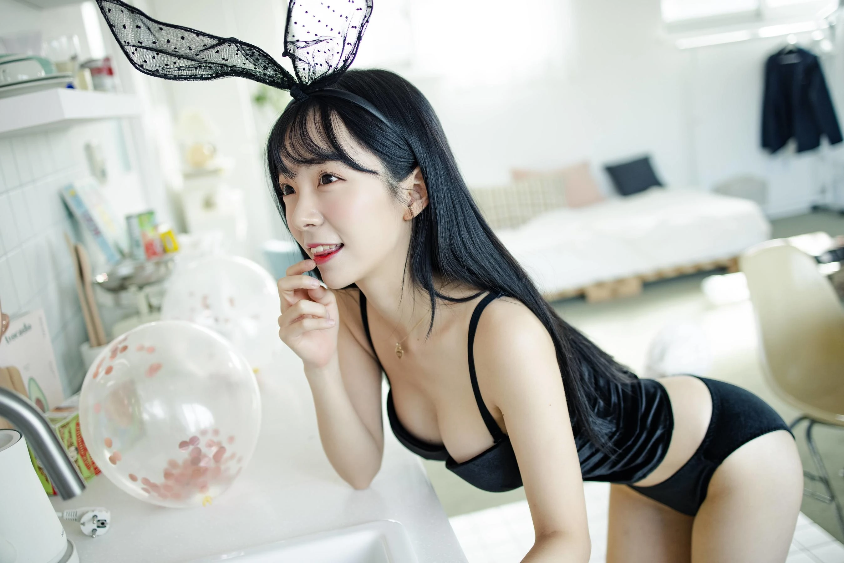 [PATREON] Sovely – HAPPY BIRTHDAY插图5