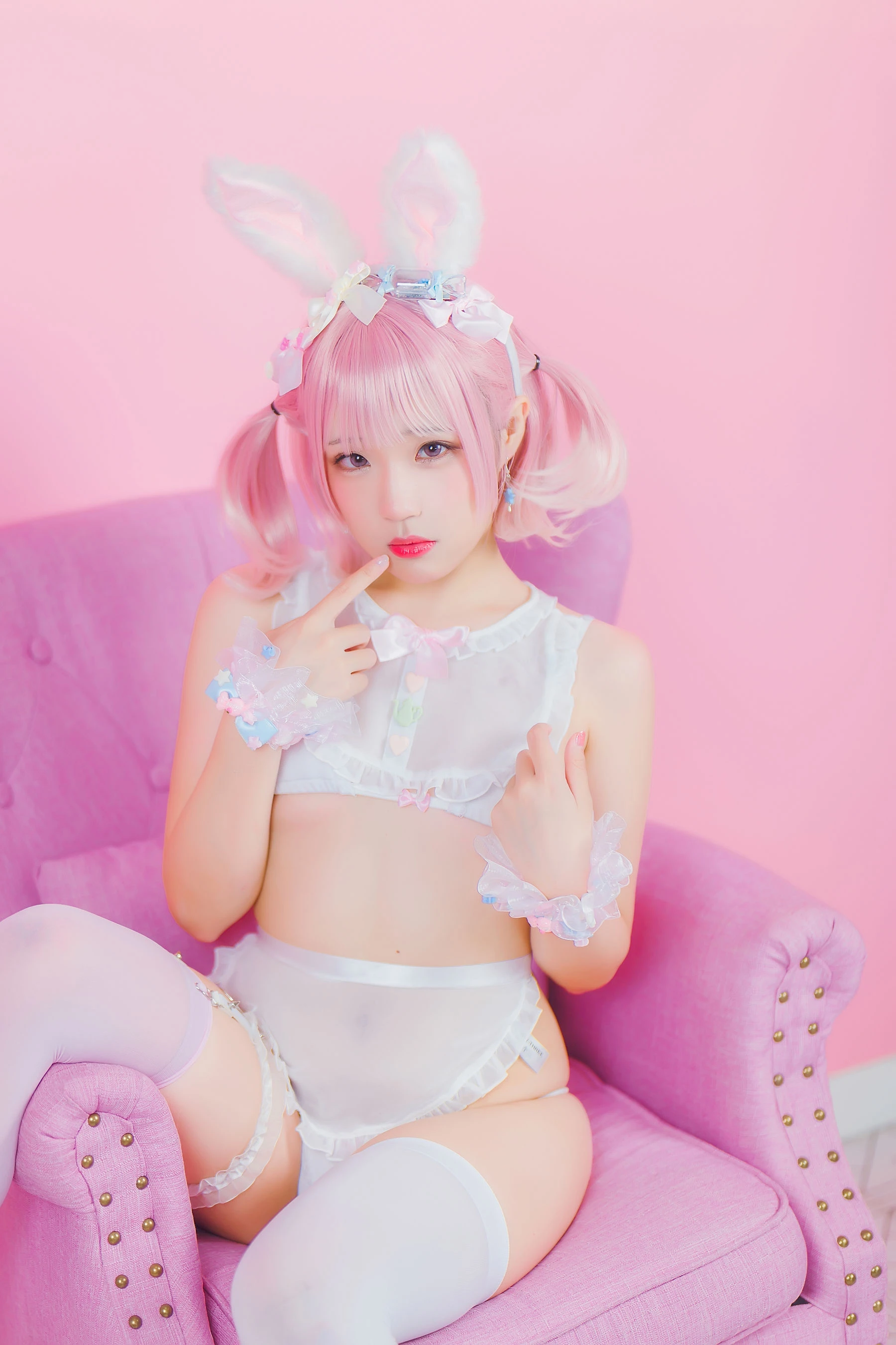 动漫博主Mime弥美 – 白粉色兔女郎插图5