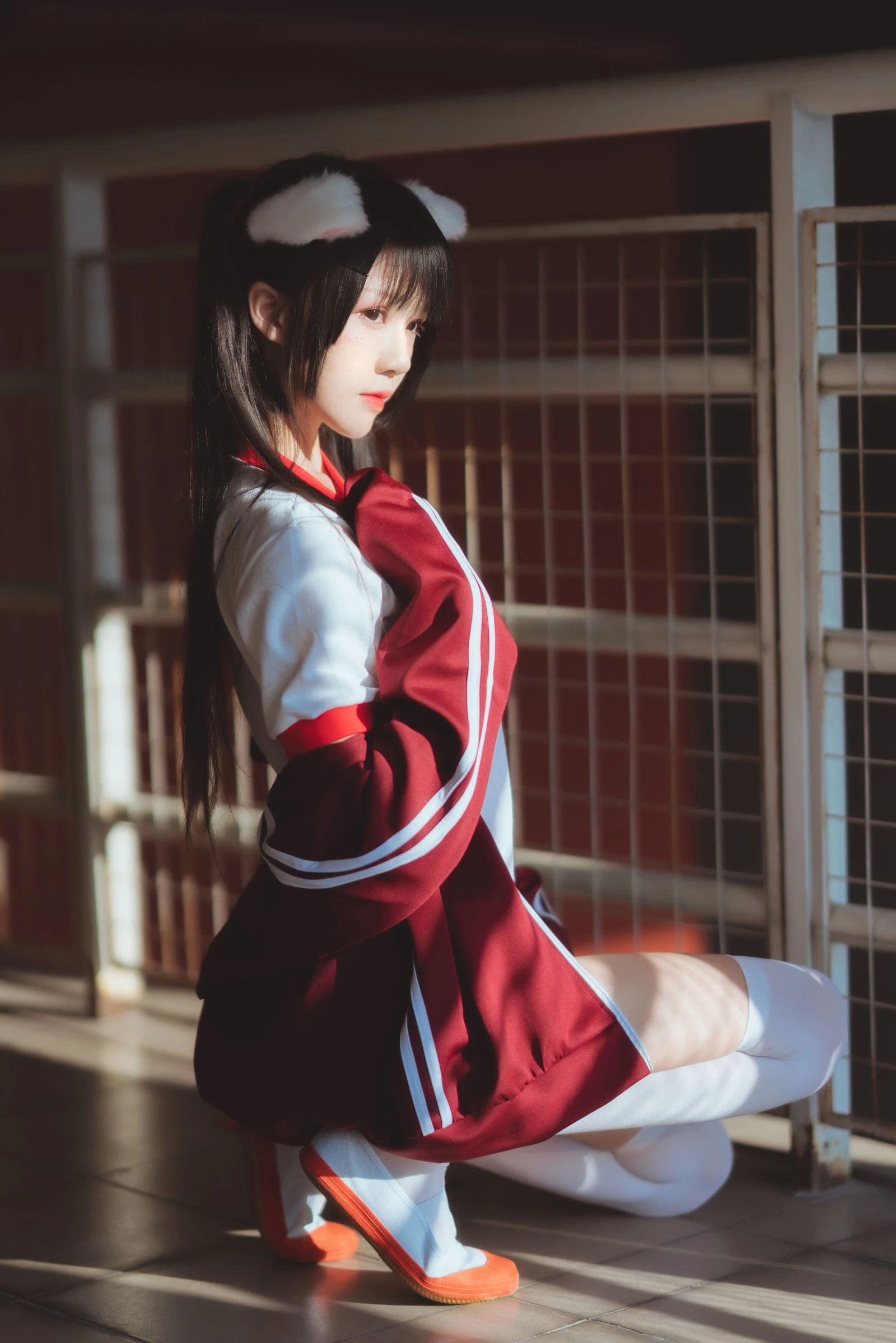 桜桃喵 – 红色体操服 [44P]插图3