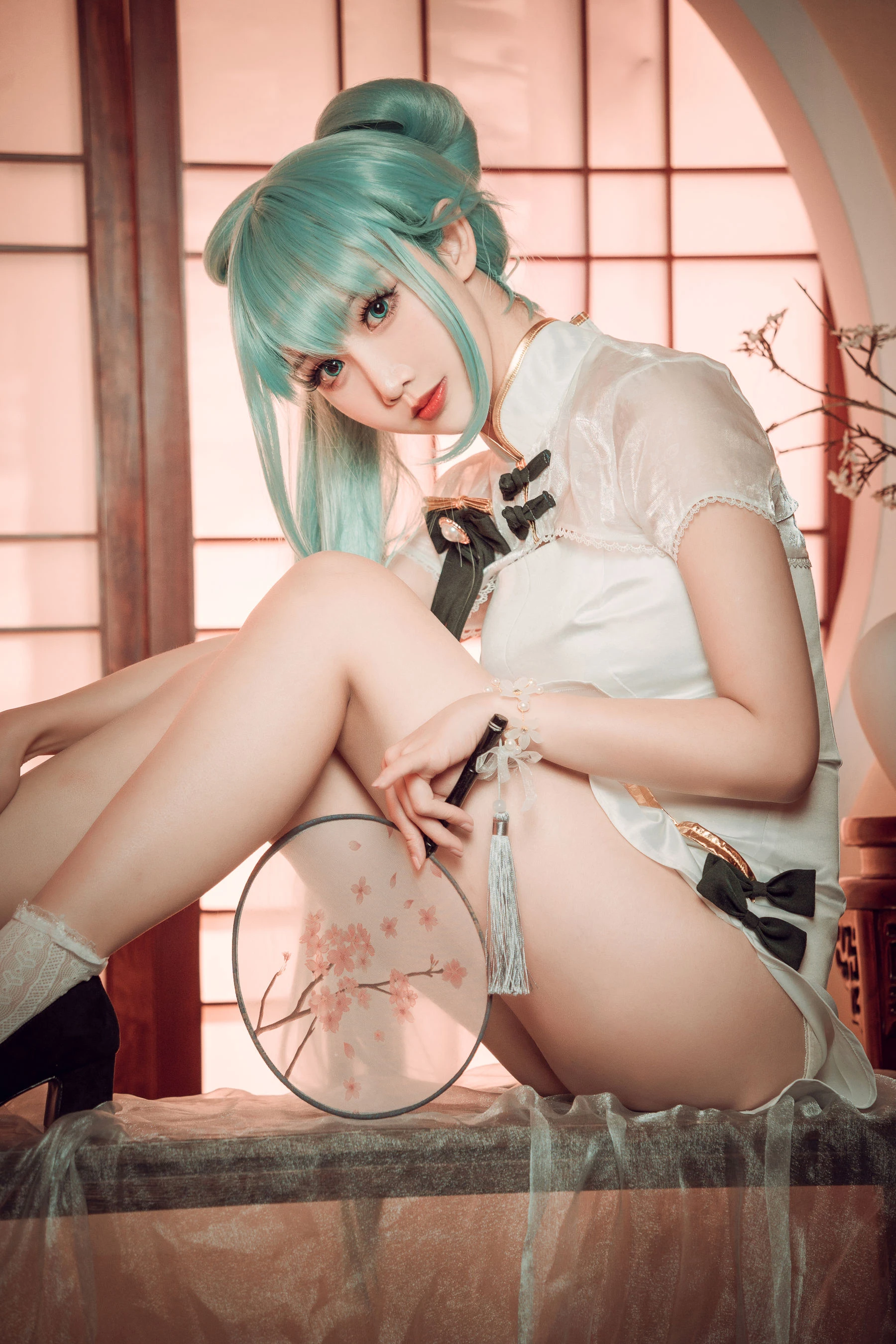 可爱人气Coser面饼仙儿 – 初音旗袍插图7