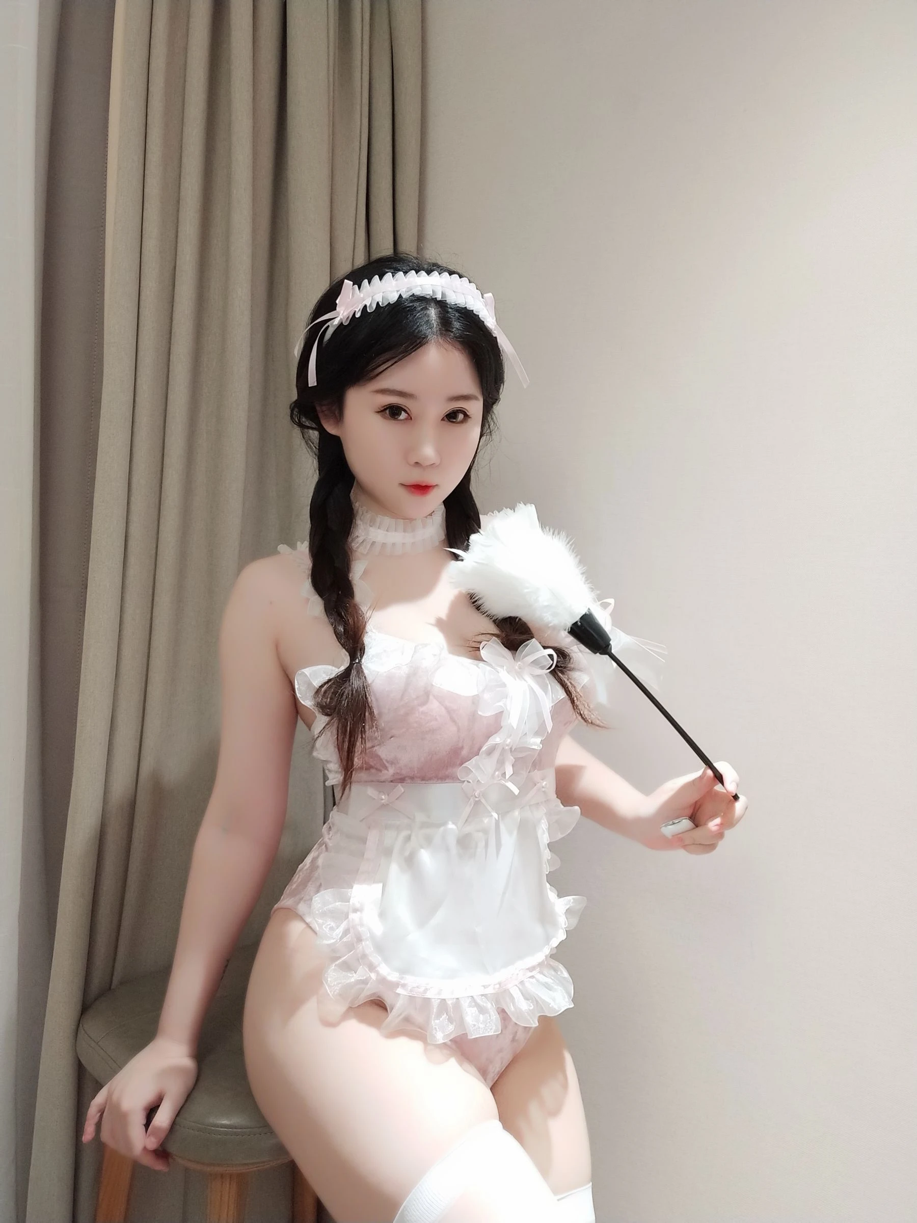 蜜桃少女是依酱呀 – 冬季女友 [45P]高清在线免费欣赏–微密图社-微密图社