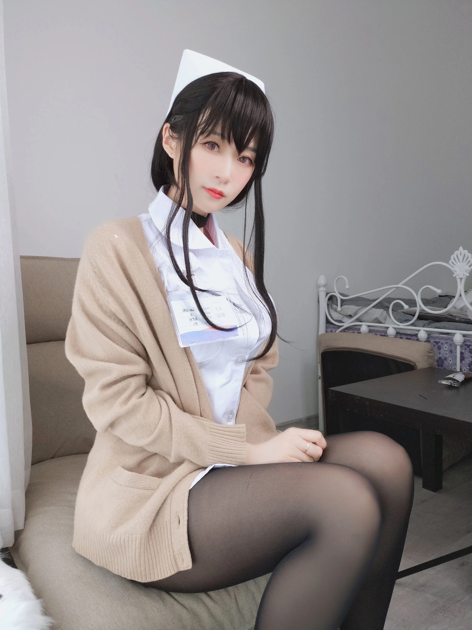 白银 – 长发小护士插图6