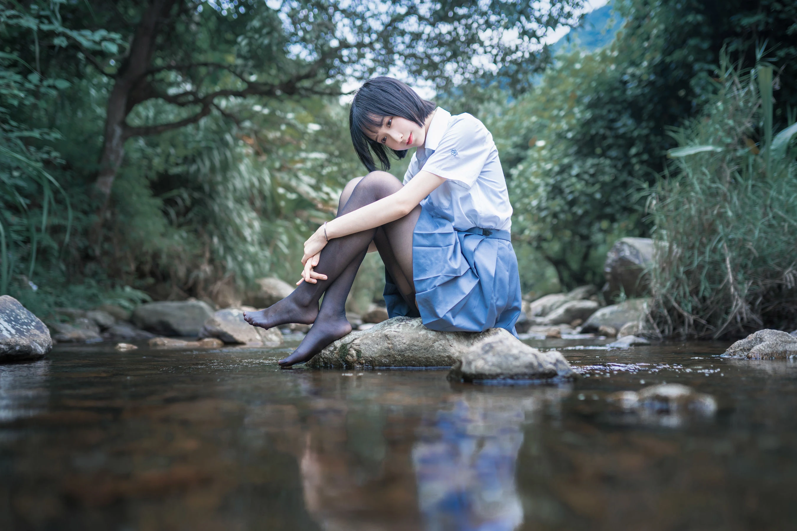 萌系小姐姐木绵绵OwO 水色溪边制服插图8
