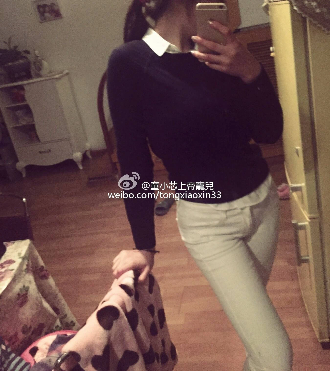 女主播童小芯 微信朋友圈系列视图合集高清在线免费欣赏–微密图社-微密图社
