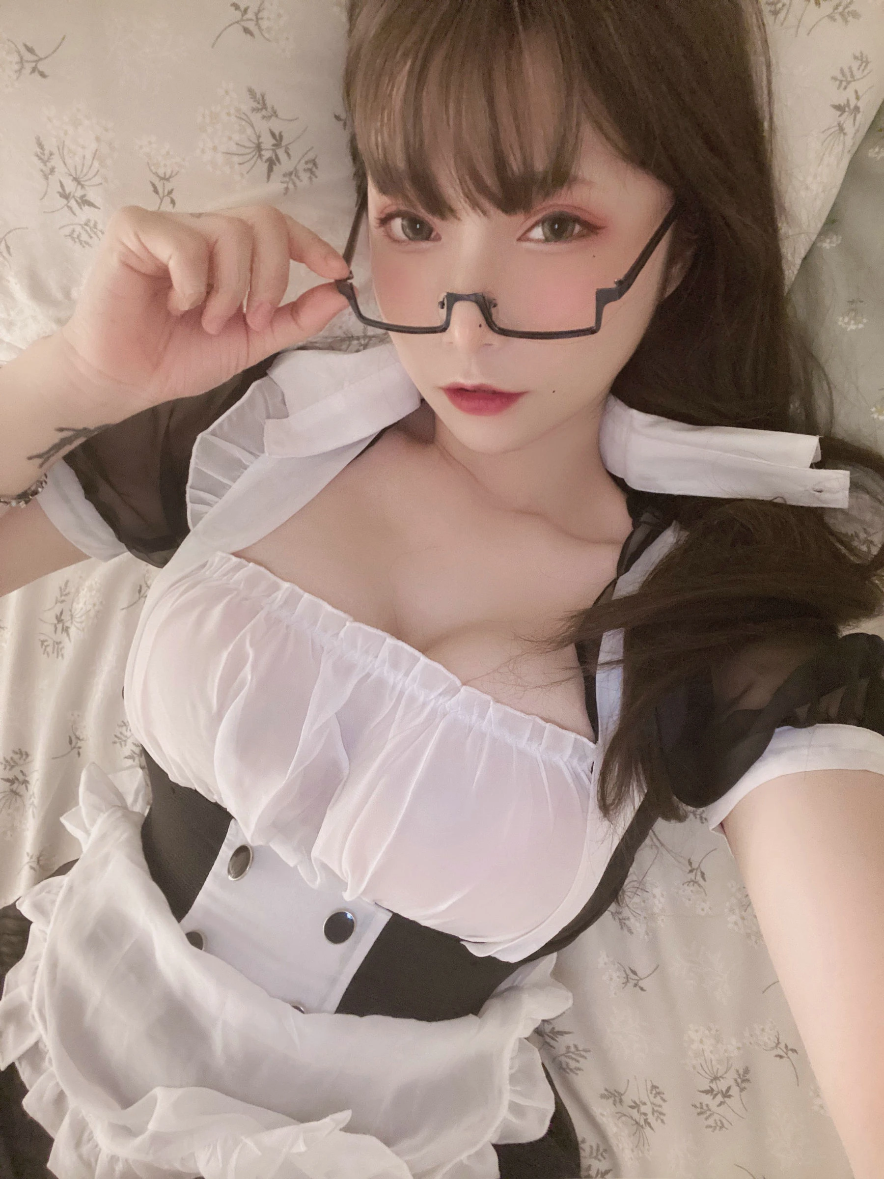次屁啦 – 透明女仆桃插图4