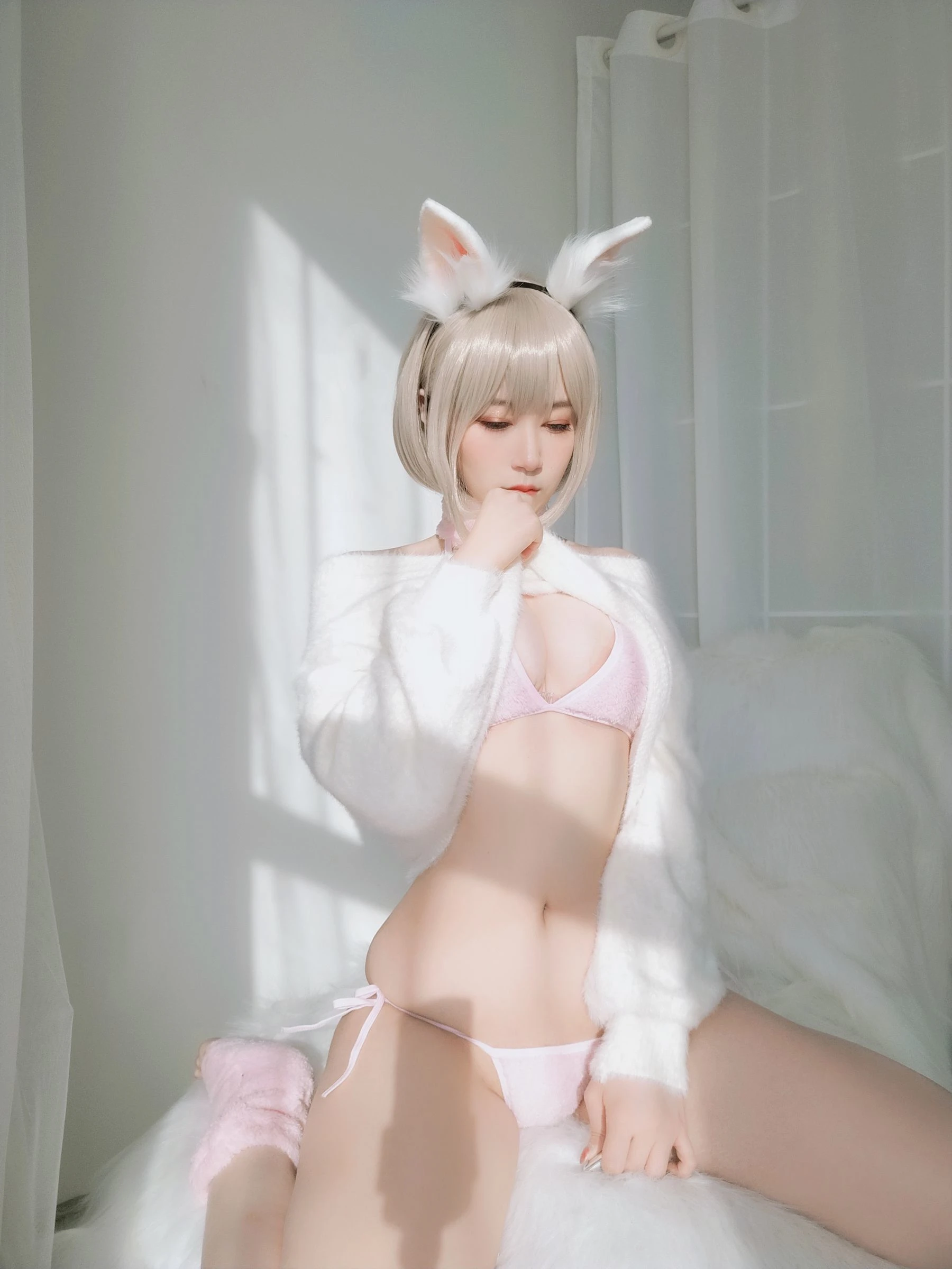 Coser小姐姐白银 小白兔 [105P]插图5