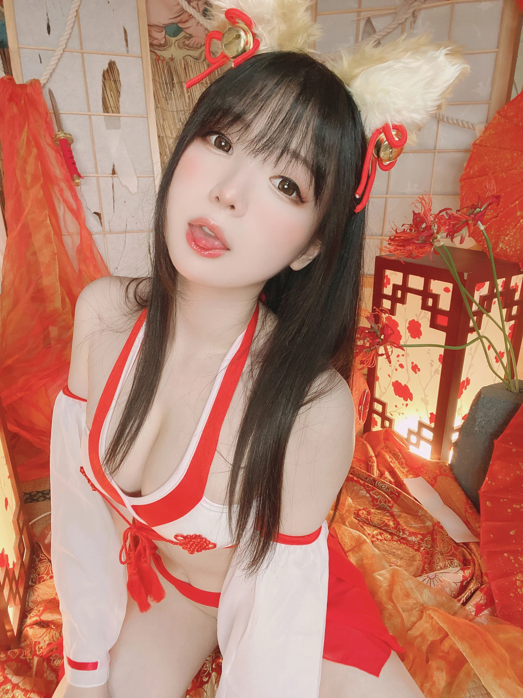 微博妹纸霜月shimo – きつね巫女さん插图7