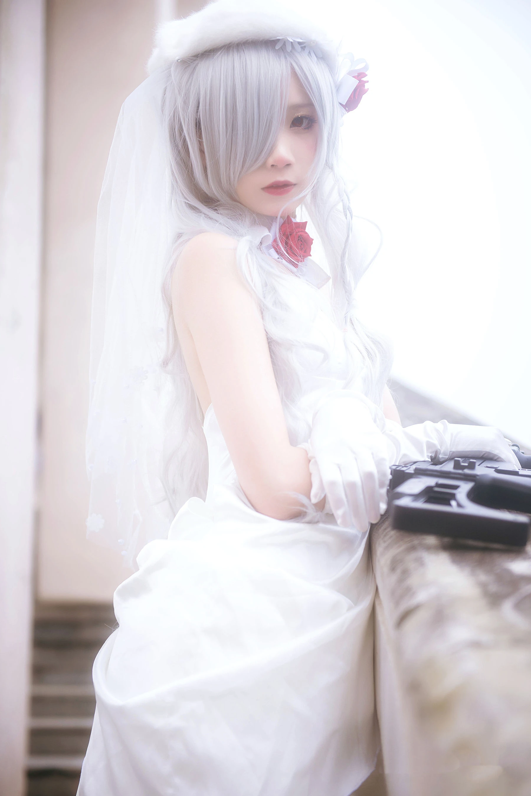 清纯少女五更百鬼 – 婚纱插图2