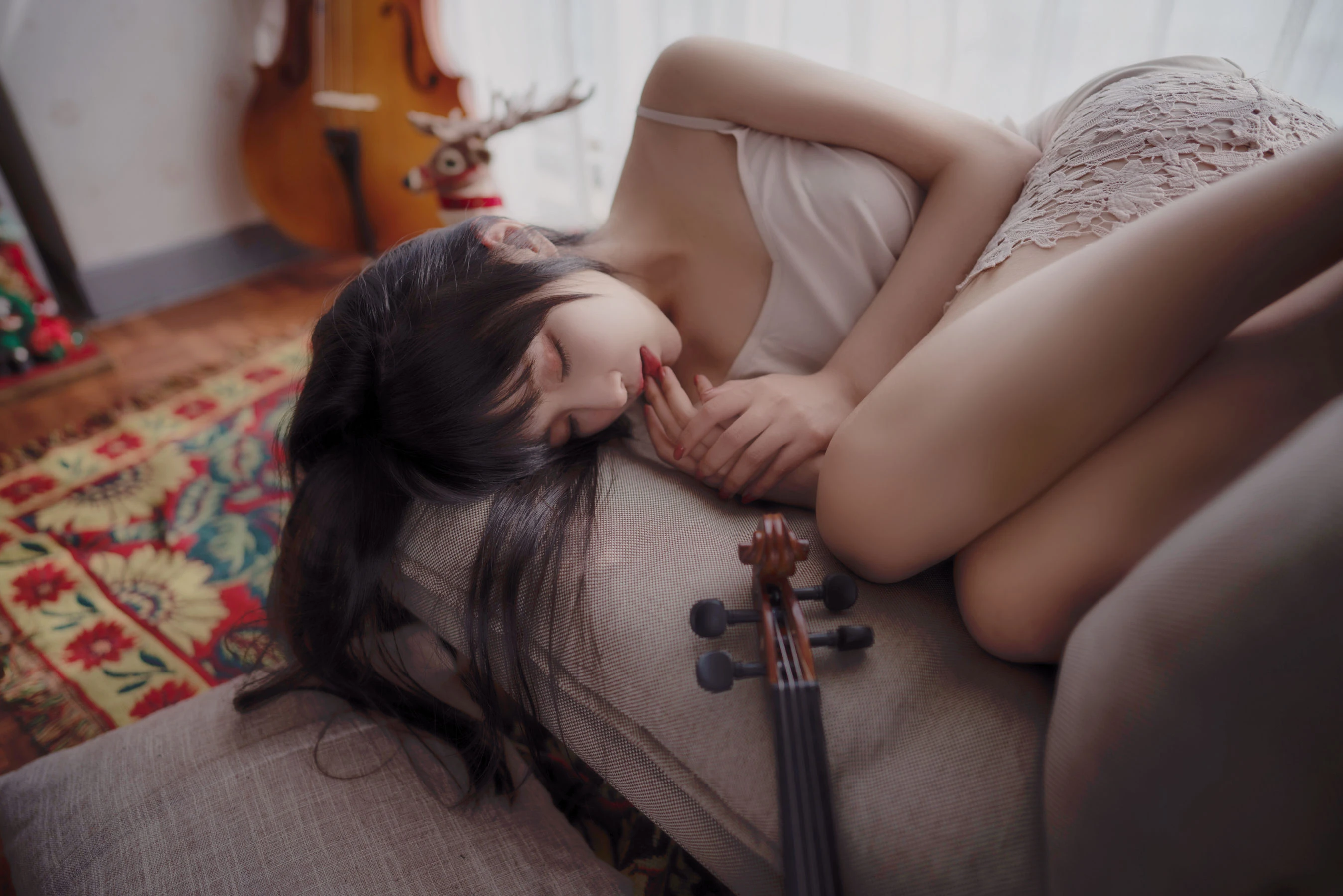 Shika小鹿鹿 – 长发姑娘 [18P]插图3
