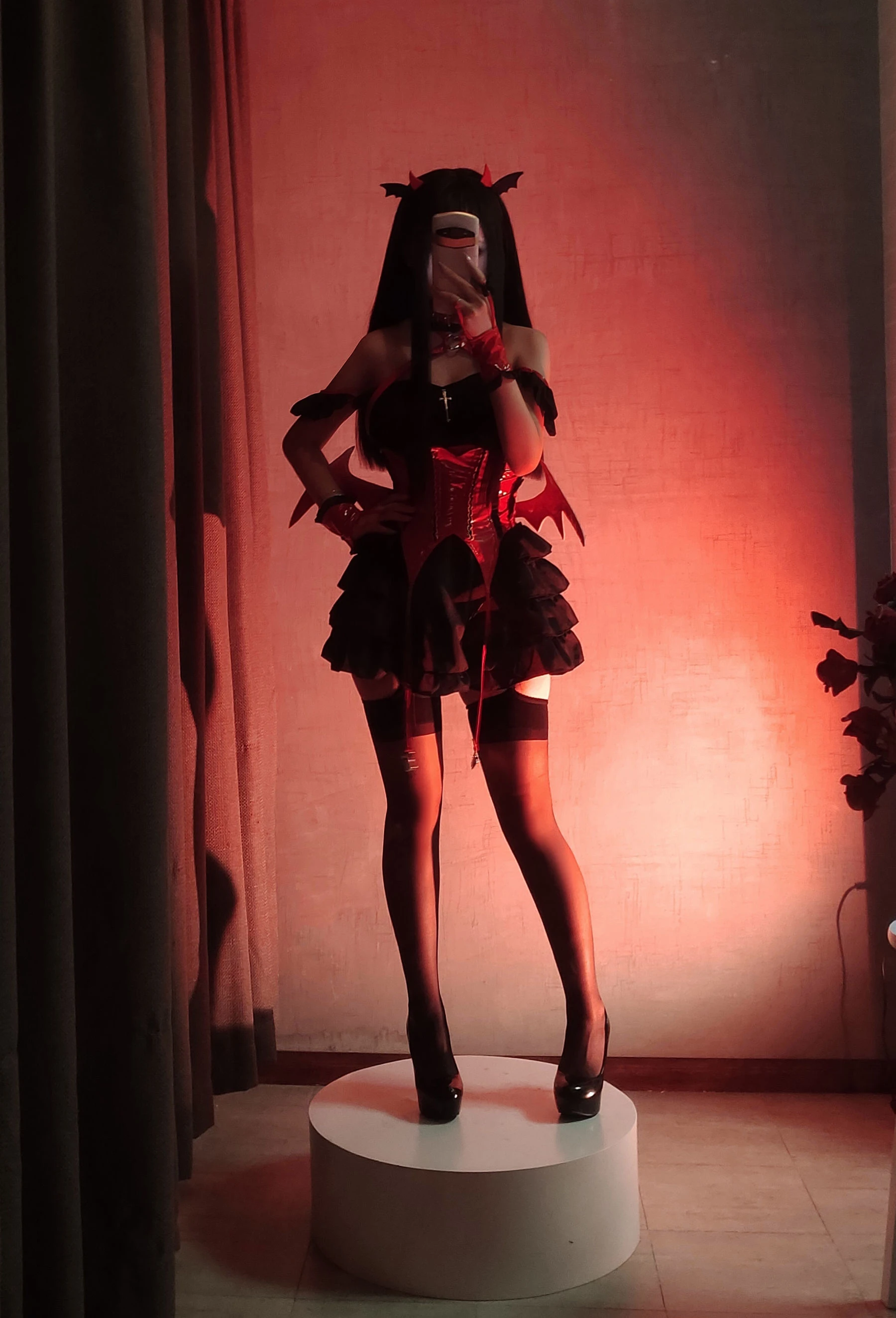 Cosplay日奈娇 – 万圣节 小恶魔 [32P]插图1