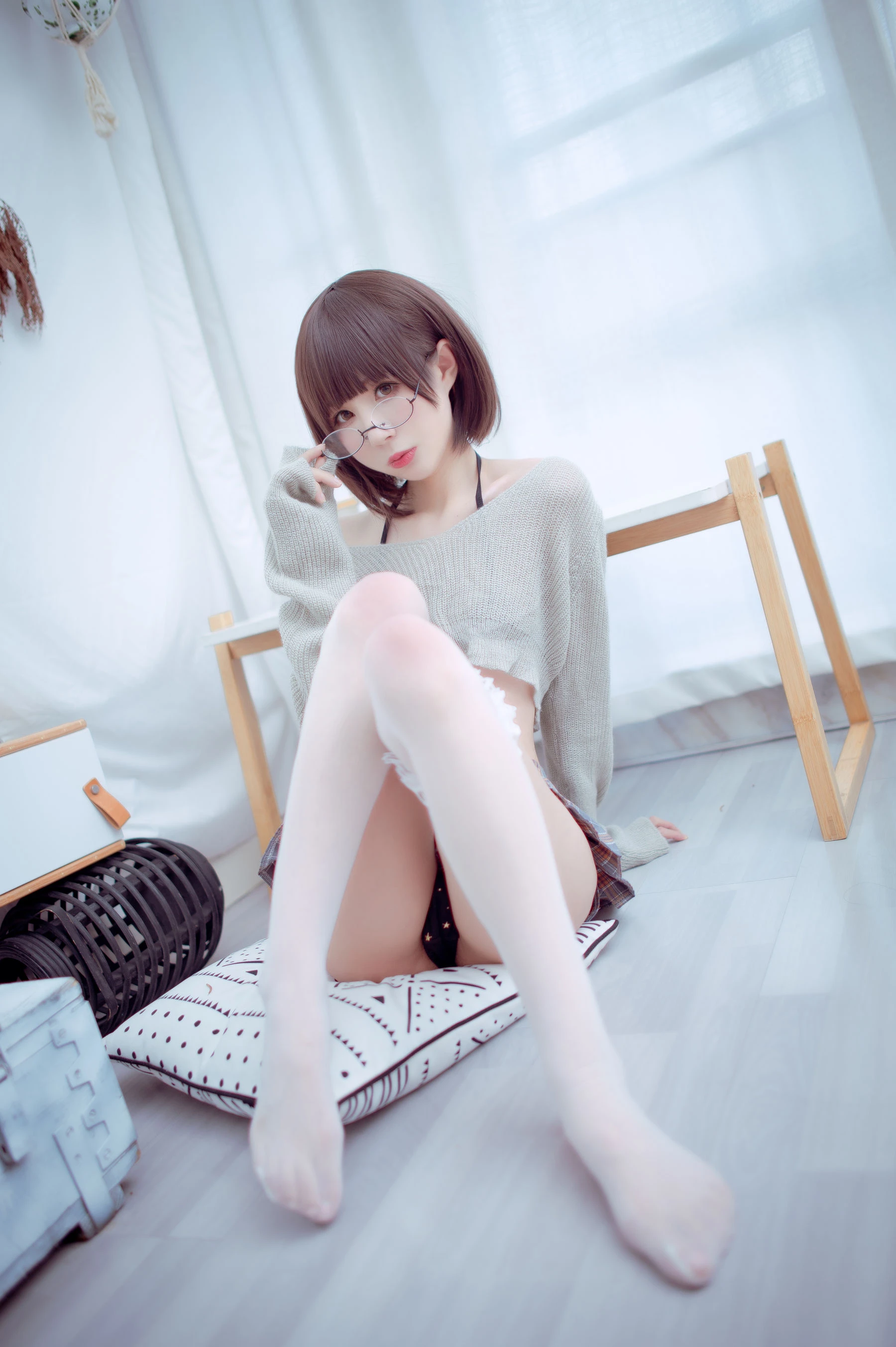 萌妹子南鸽 私房 [9P]插图2